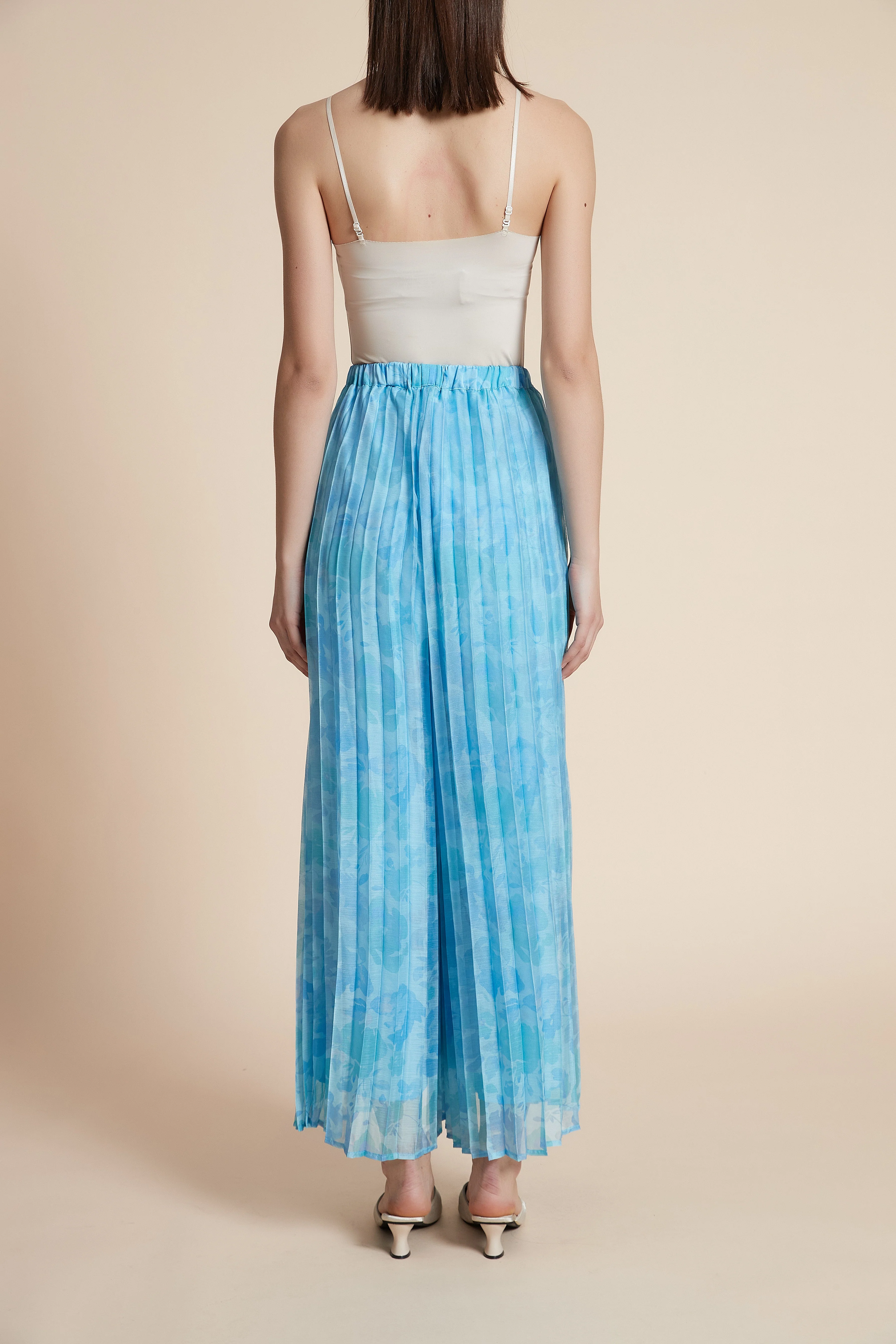 Pleated wide-leg trousers - Image 6