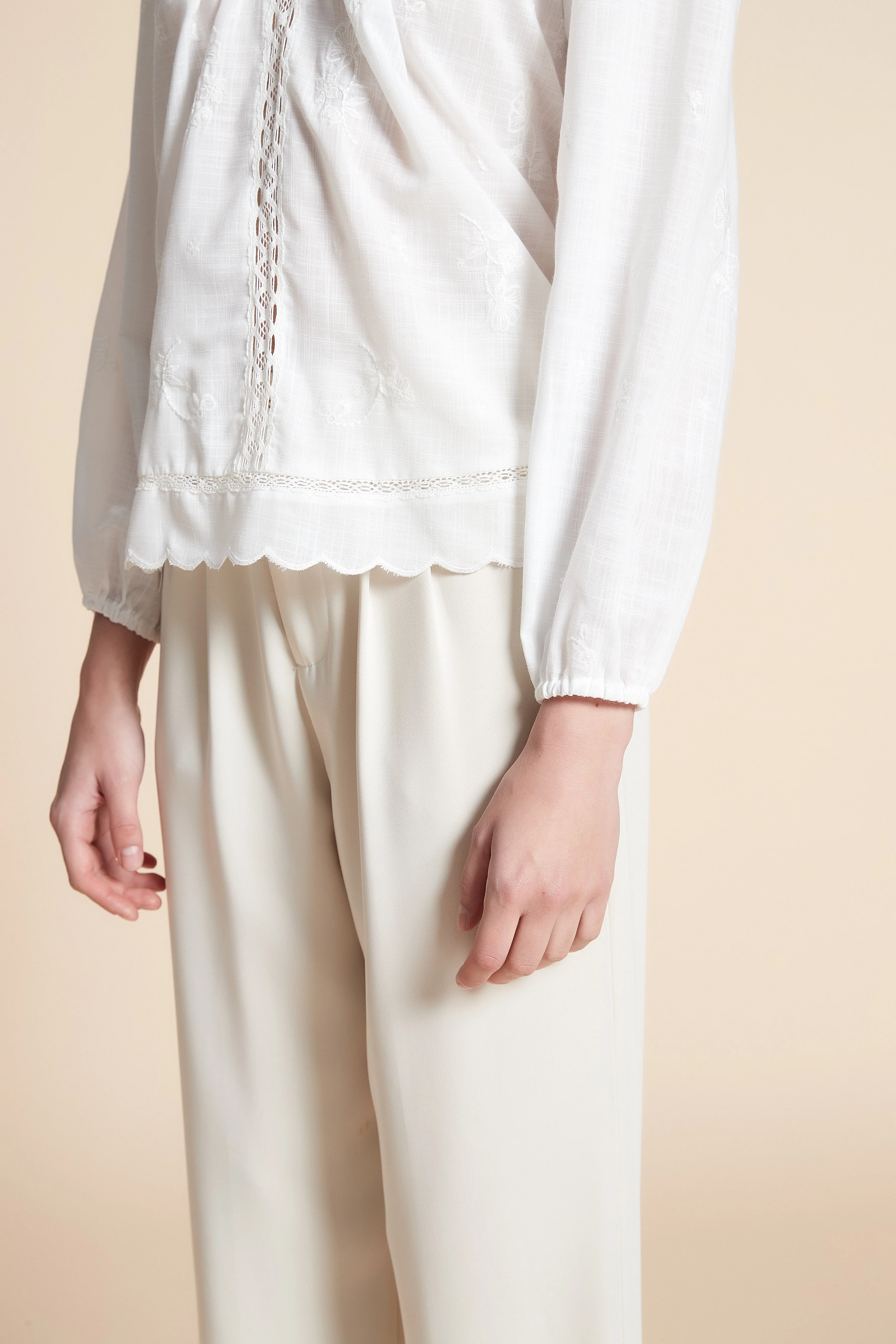 Solid Long Sleeve Mid-Length Blouse - Image 6