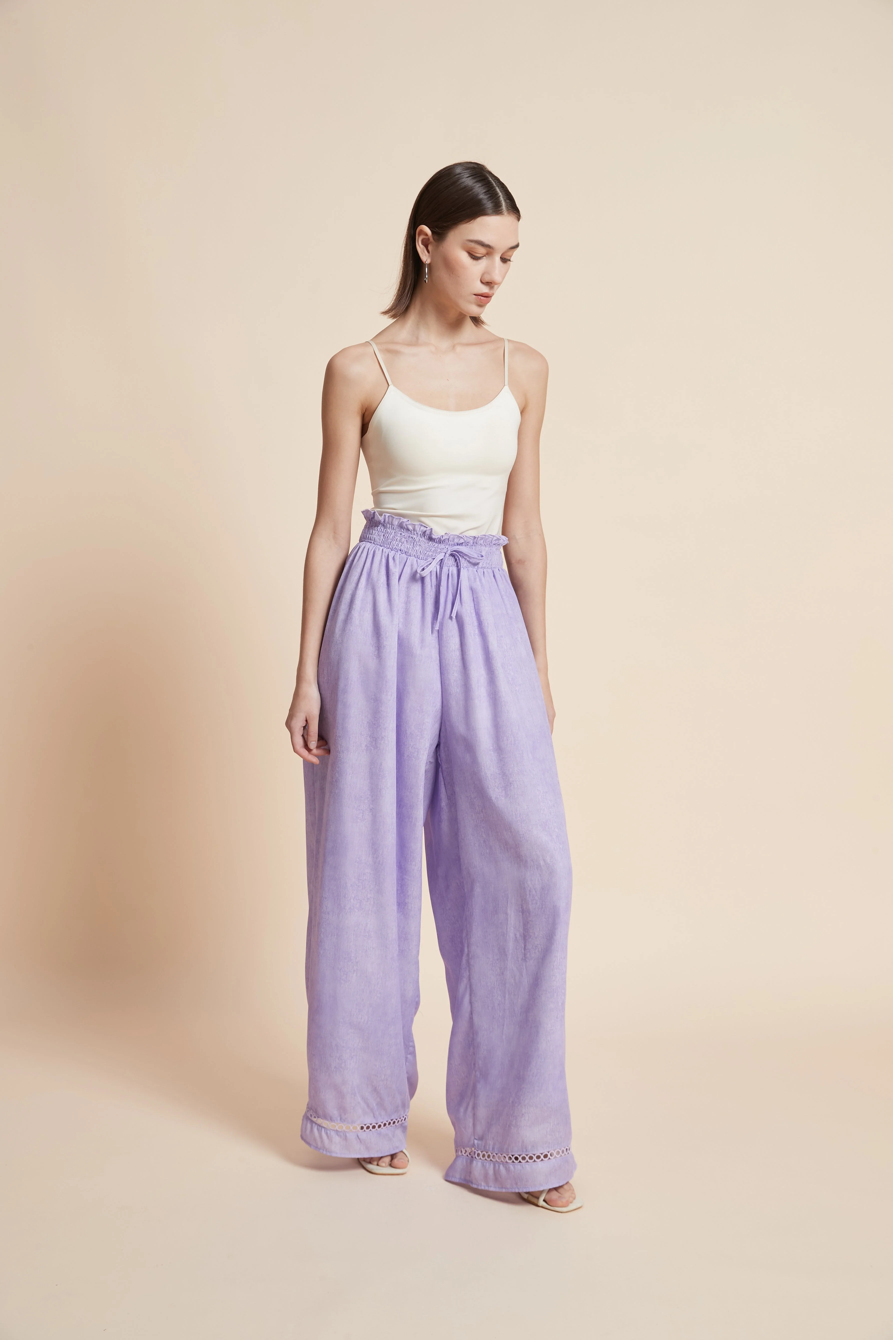 Plain Wide-Leg Trousers - Image 4