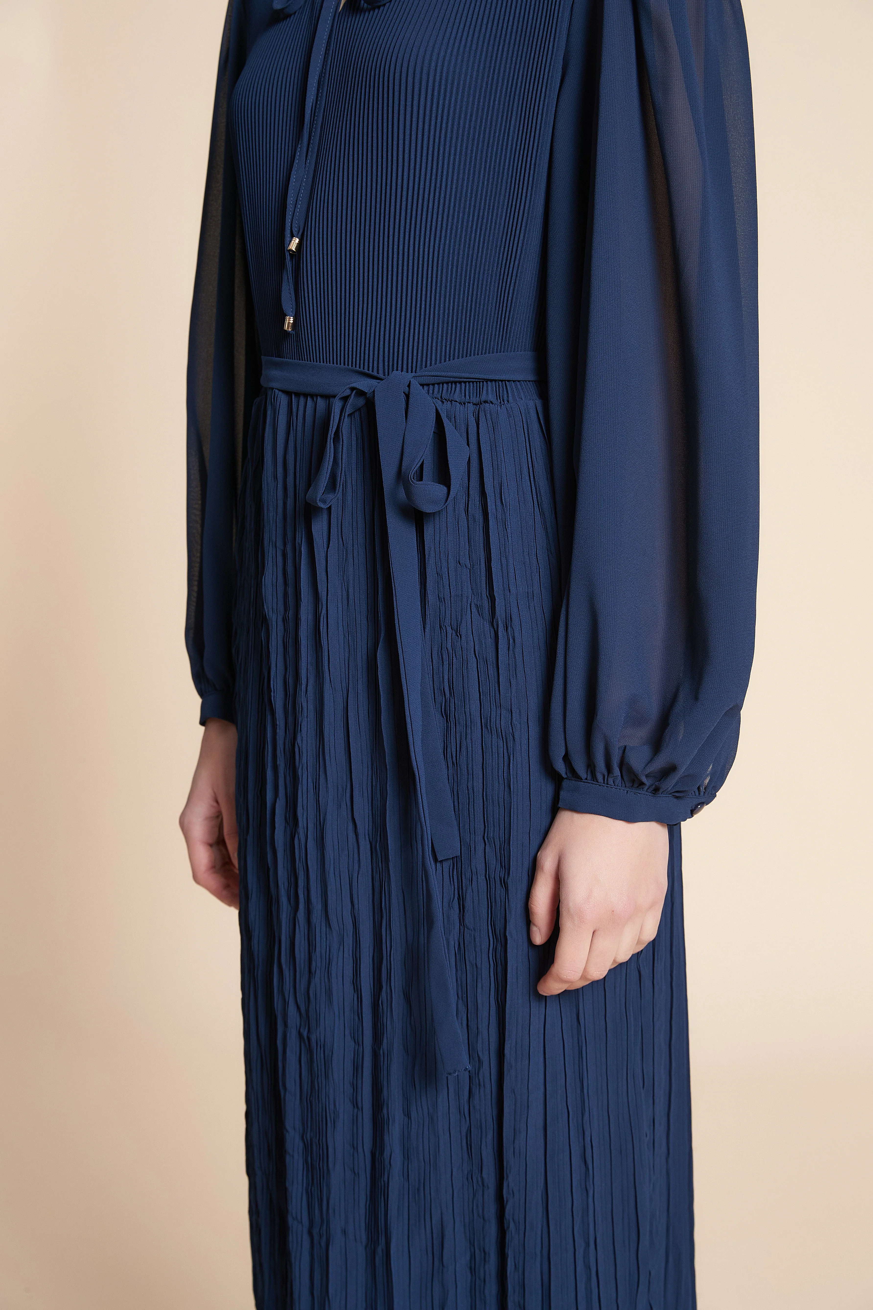 Solid Ruffled Long Sleeve Midi Dress - Image 5