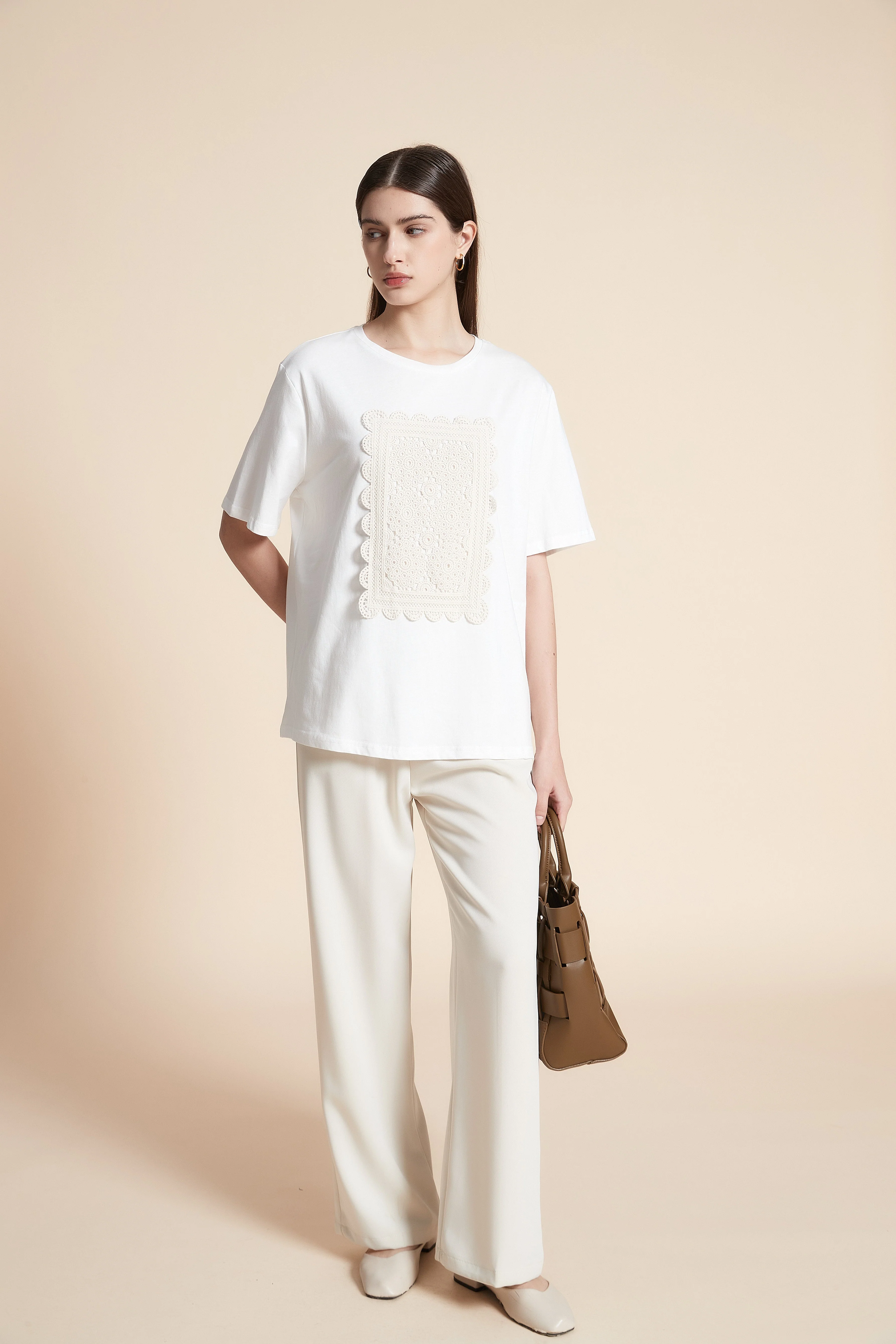 Plain Short Sleeves Waist-Length T-Shirt - Image 4