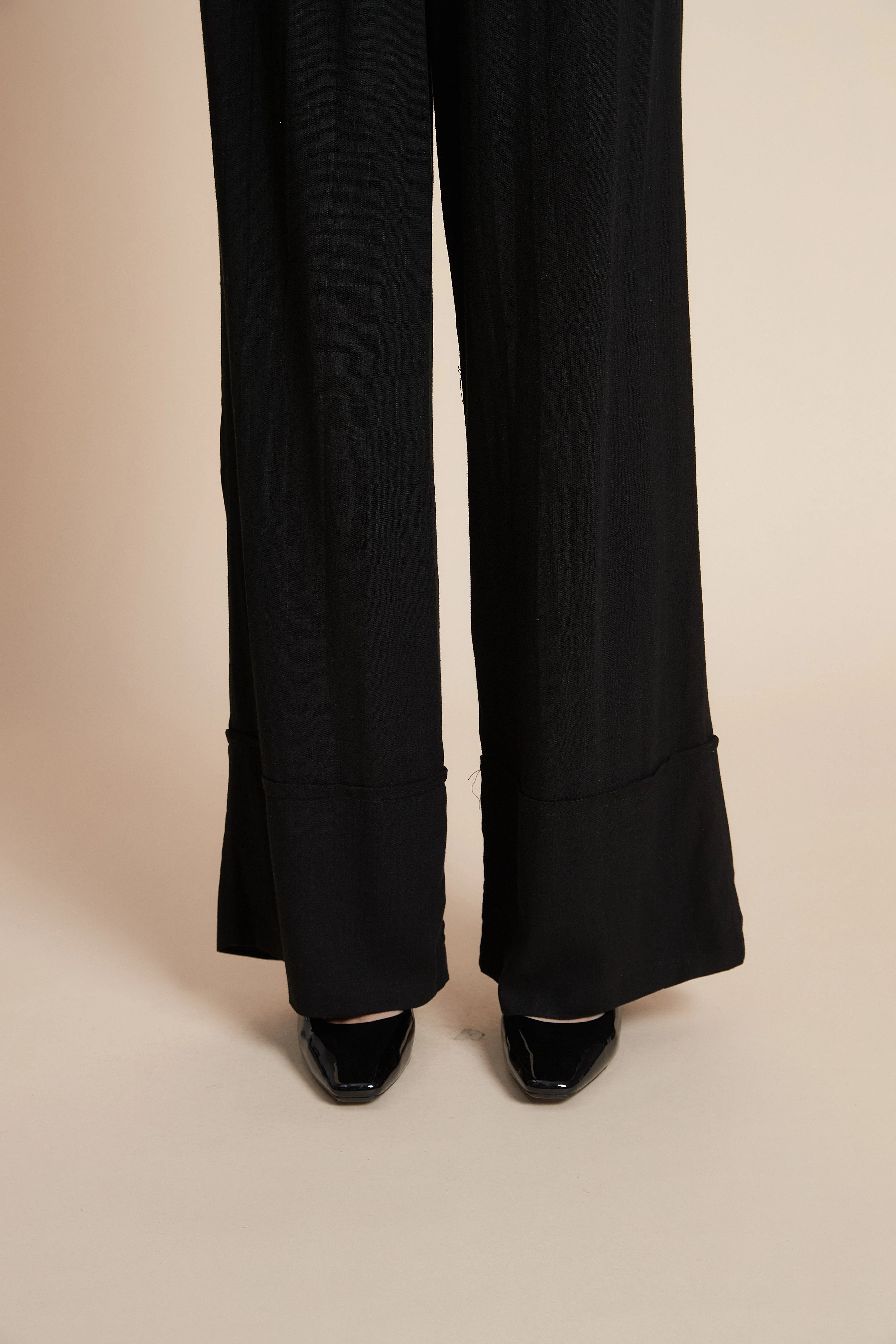 Plain Wide-Leg Trousers - Image 5