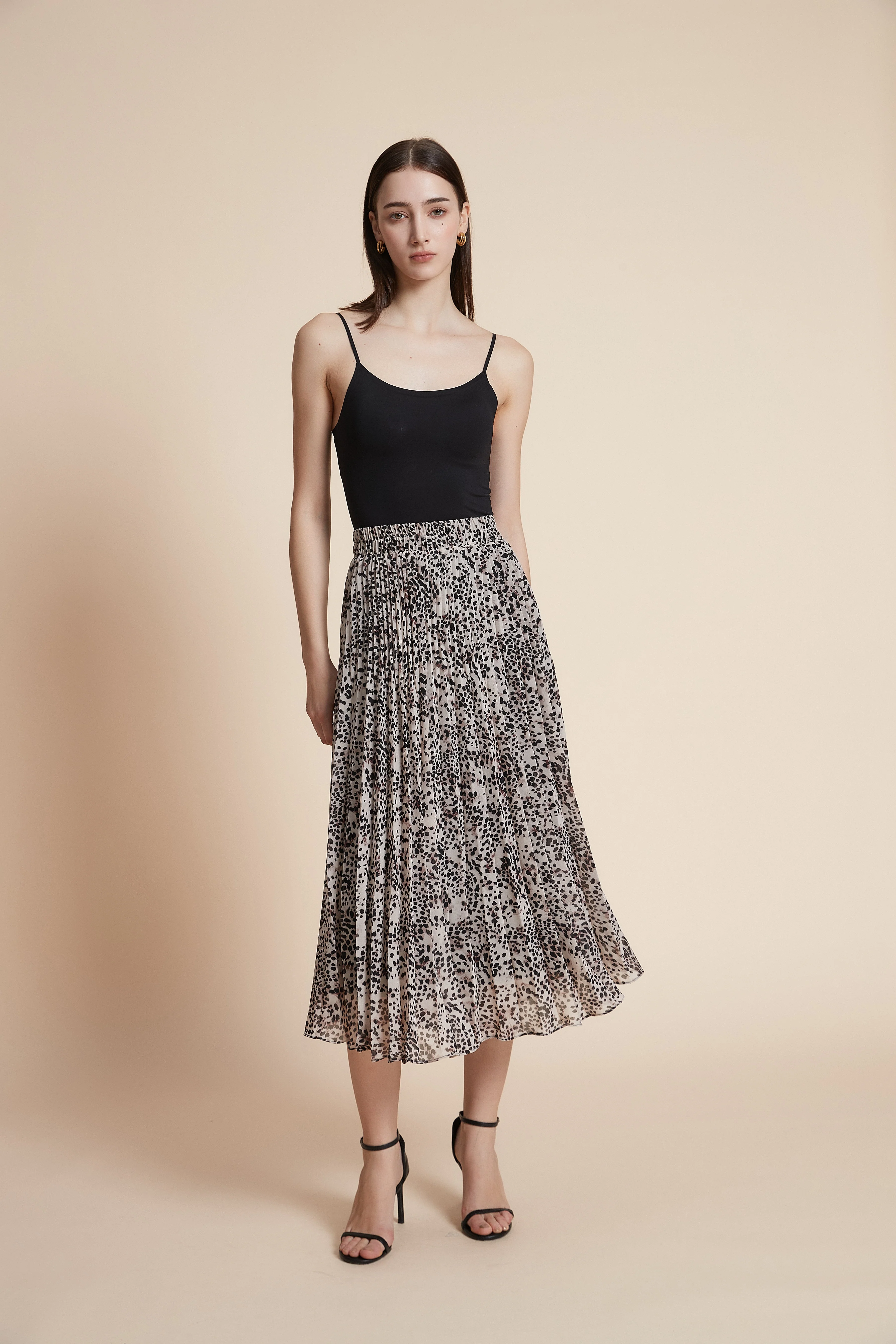 Pleated midi skirt - Image 4