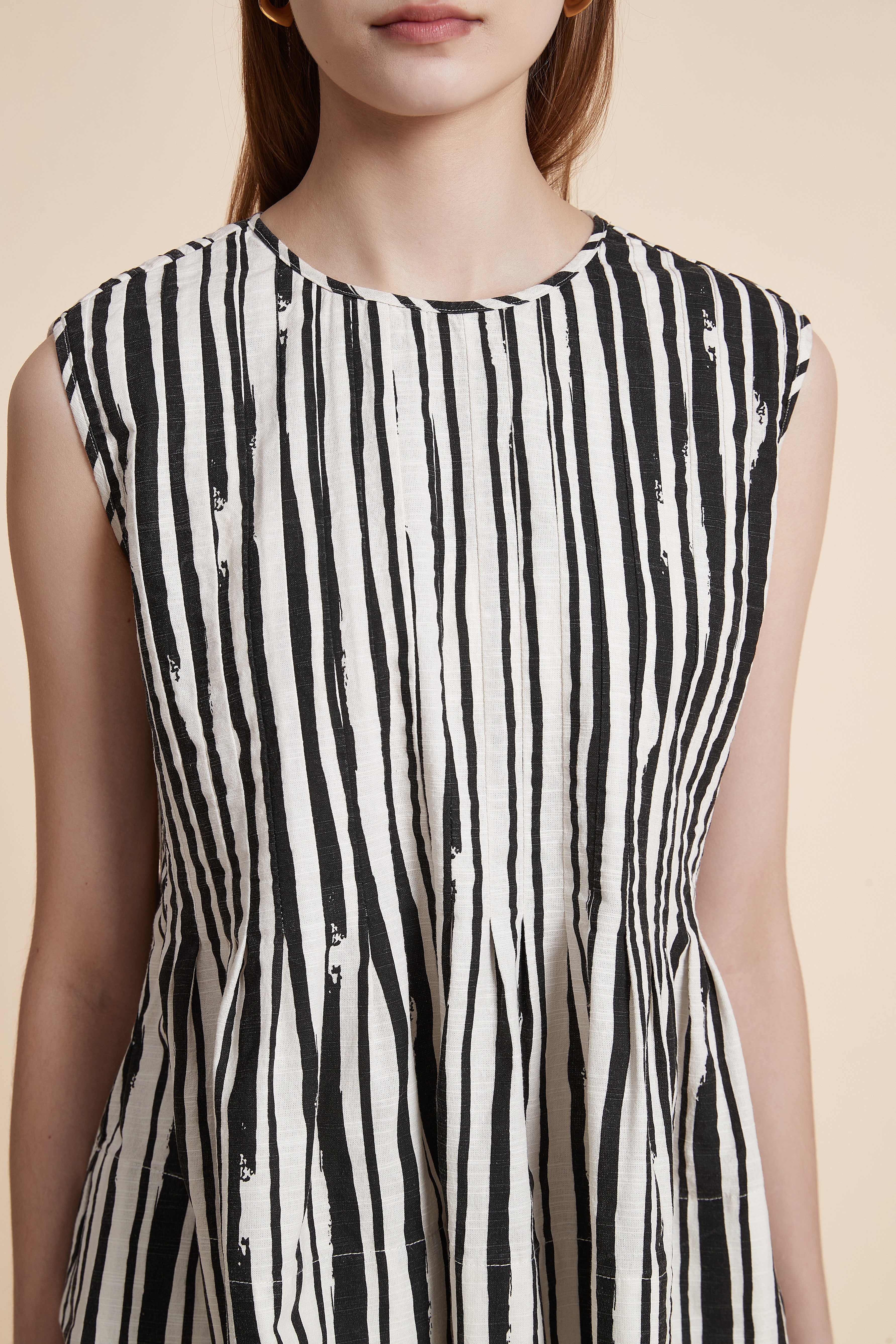 Striped Sleeveless Blouse - Image 5