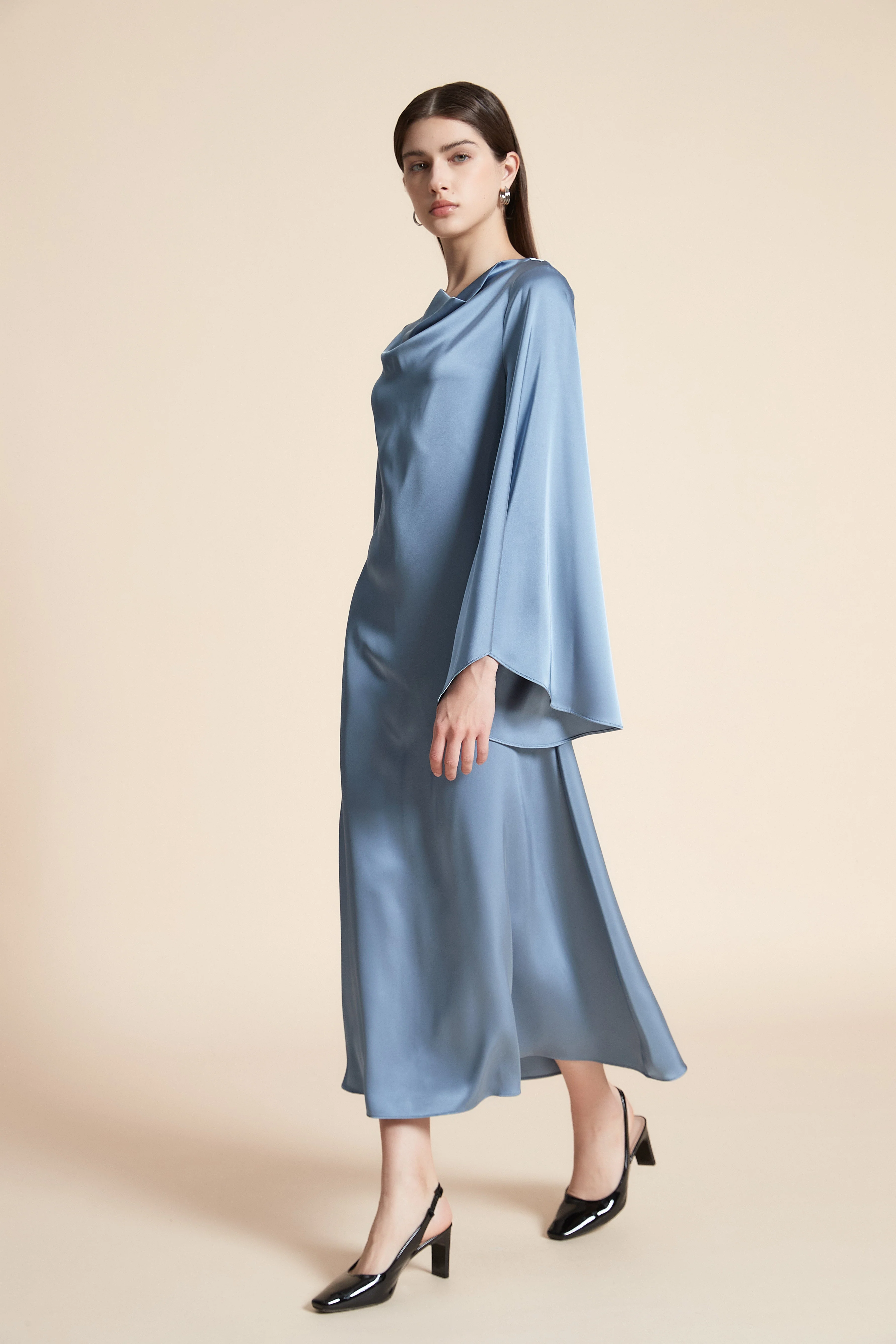 Plain Long Sleeve Midi Dress - Image 3