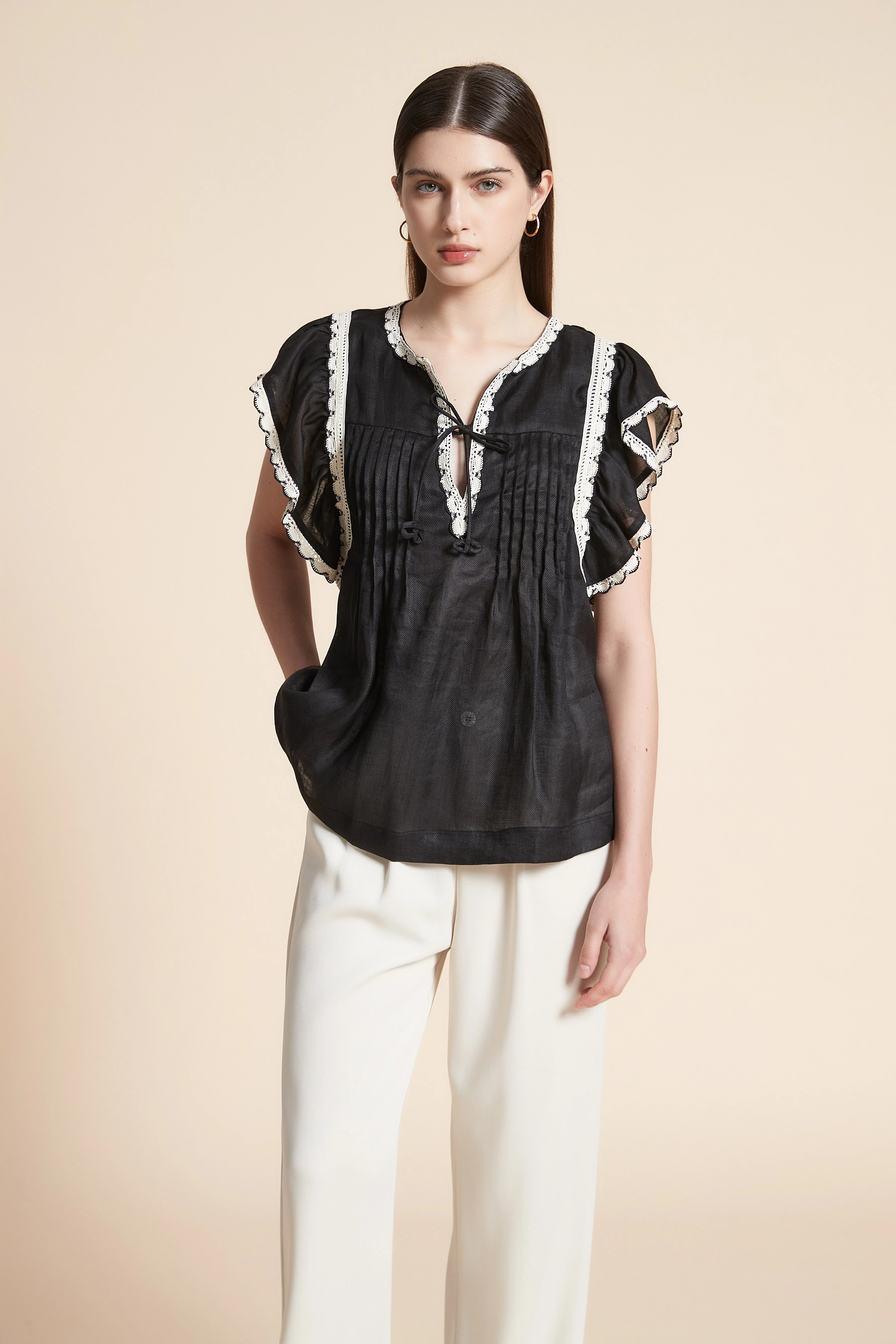 Solid Waist-Length Short Sleeve Blouse