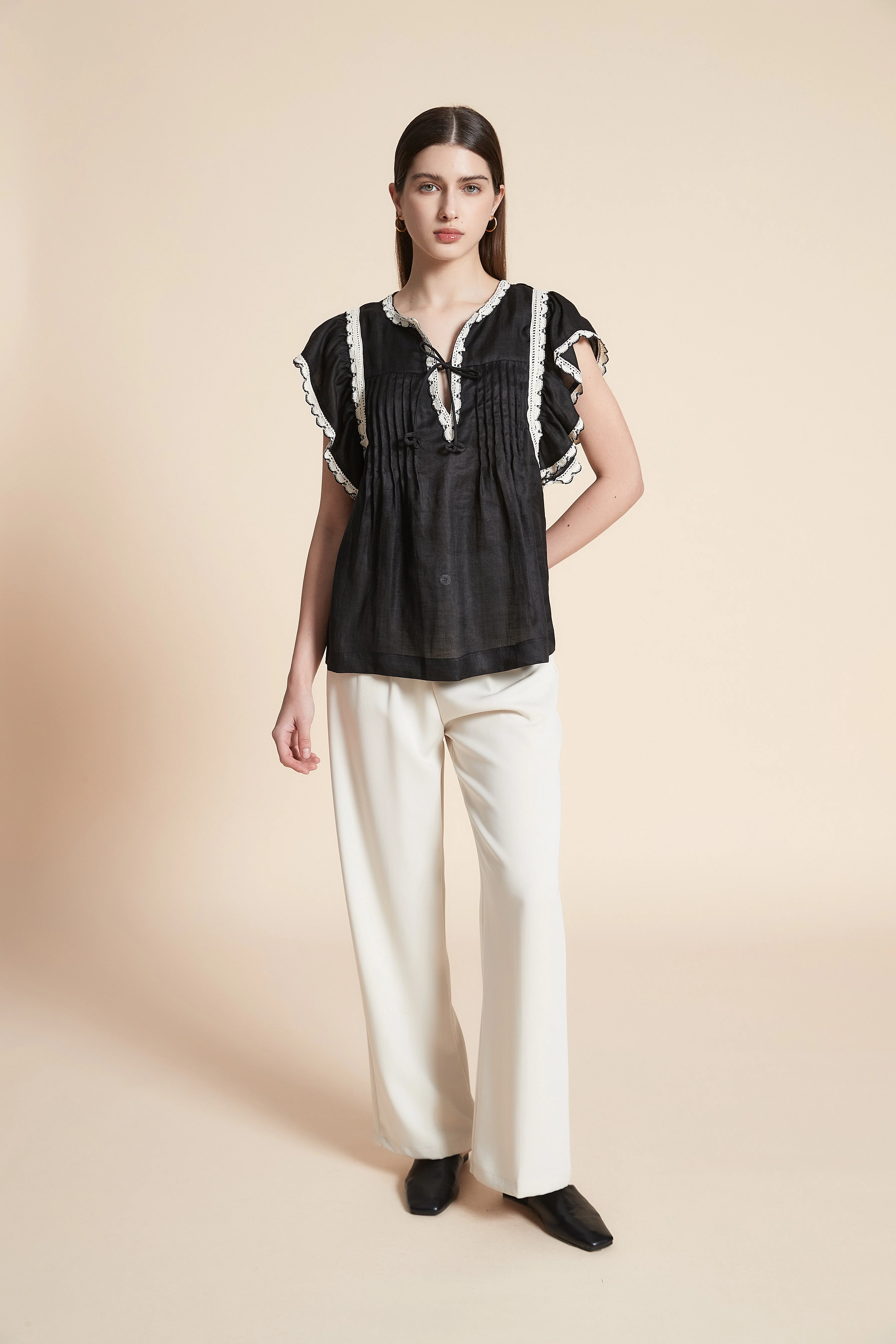 Solid Waist-Length Short Sleeve Blouse - Image 3