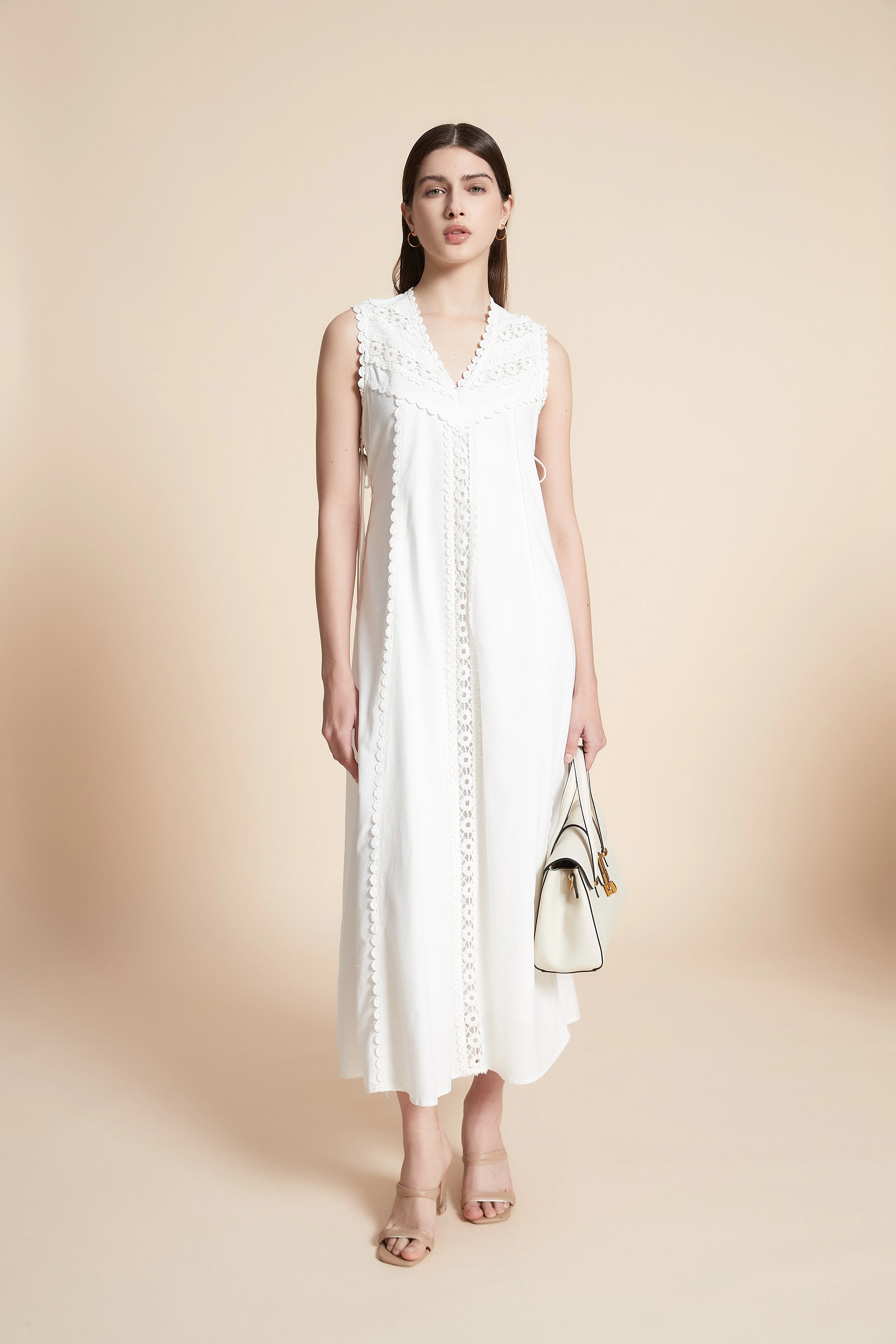Lace Detail Sleeveless Midi Dress - Image 3