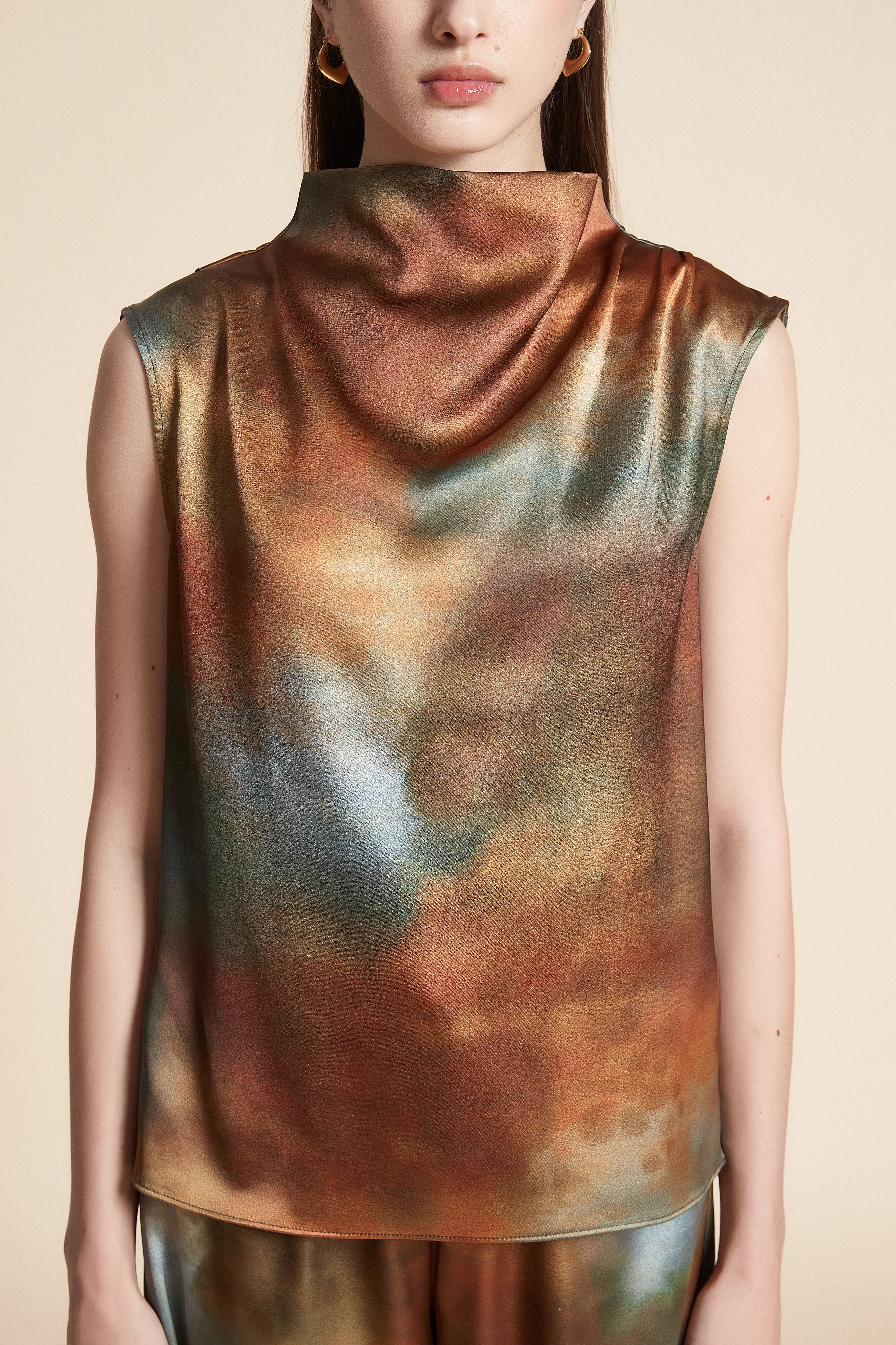 Mid-Length Sleeveless Printed Blouse - Image 5