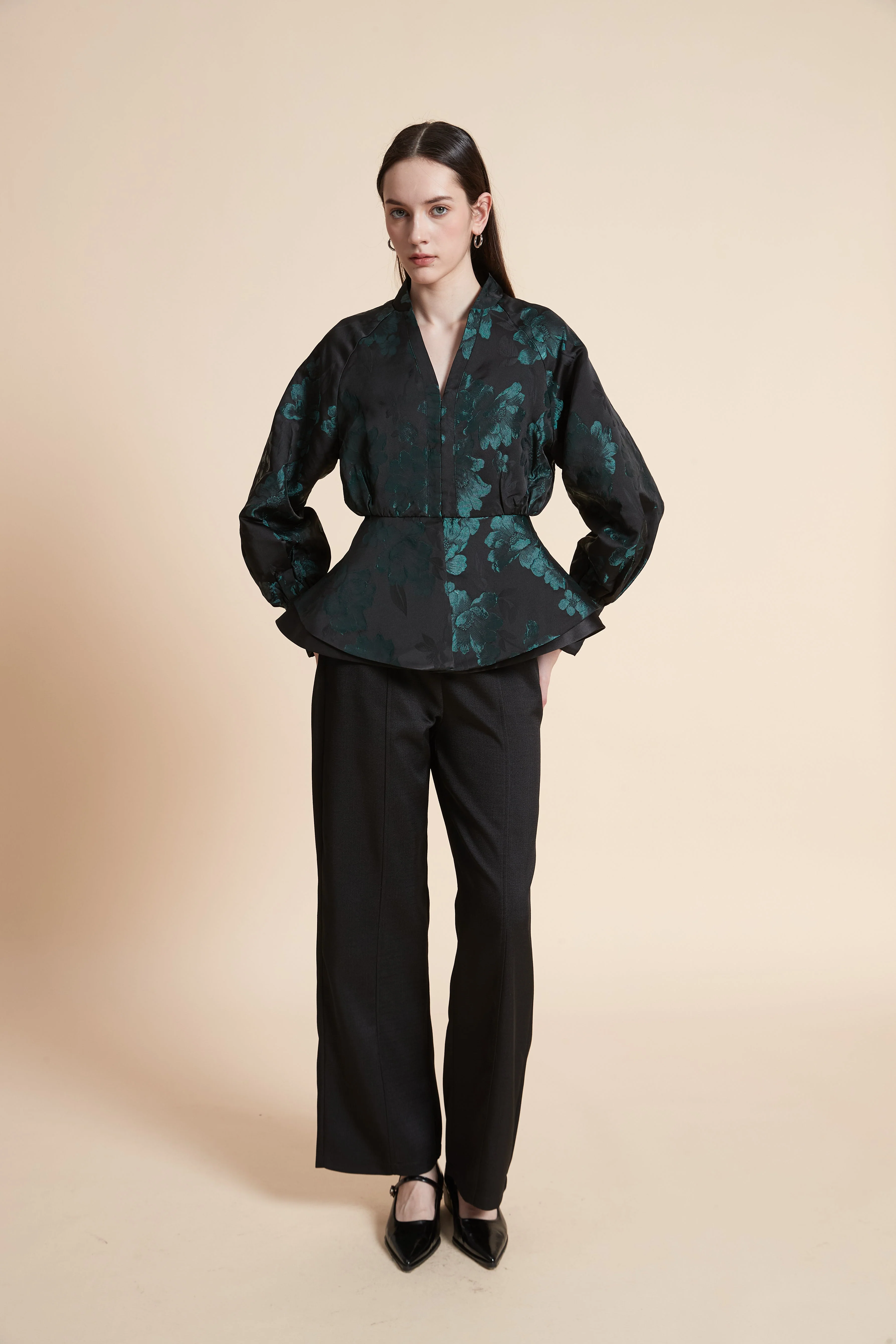 Long Sleeve Ruched Printed Jacket - Image 4