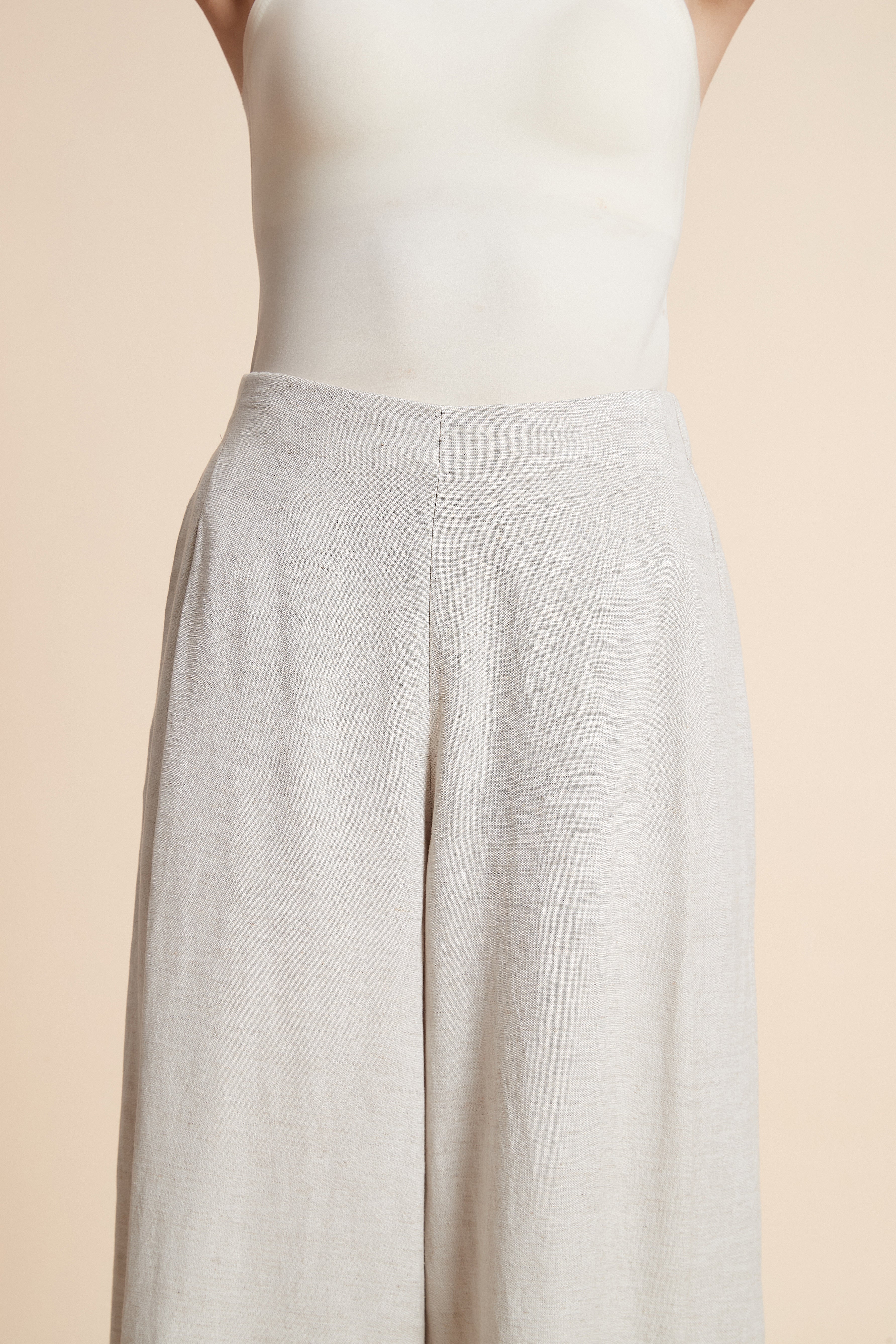 Wide-Leg Plain Dress Pants - Image 4