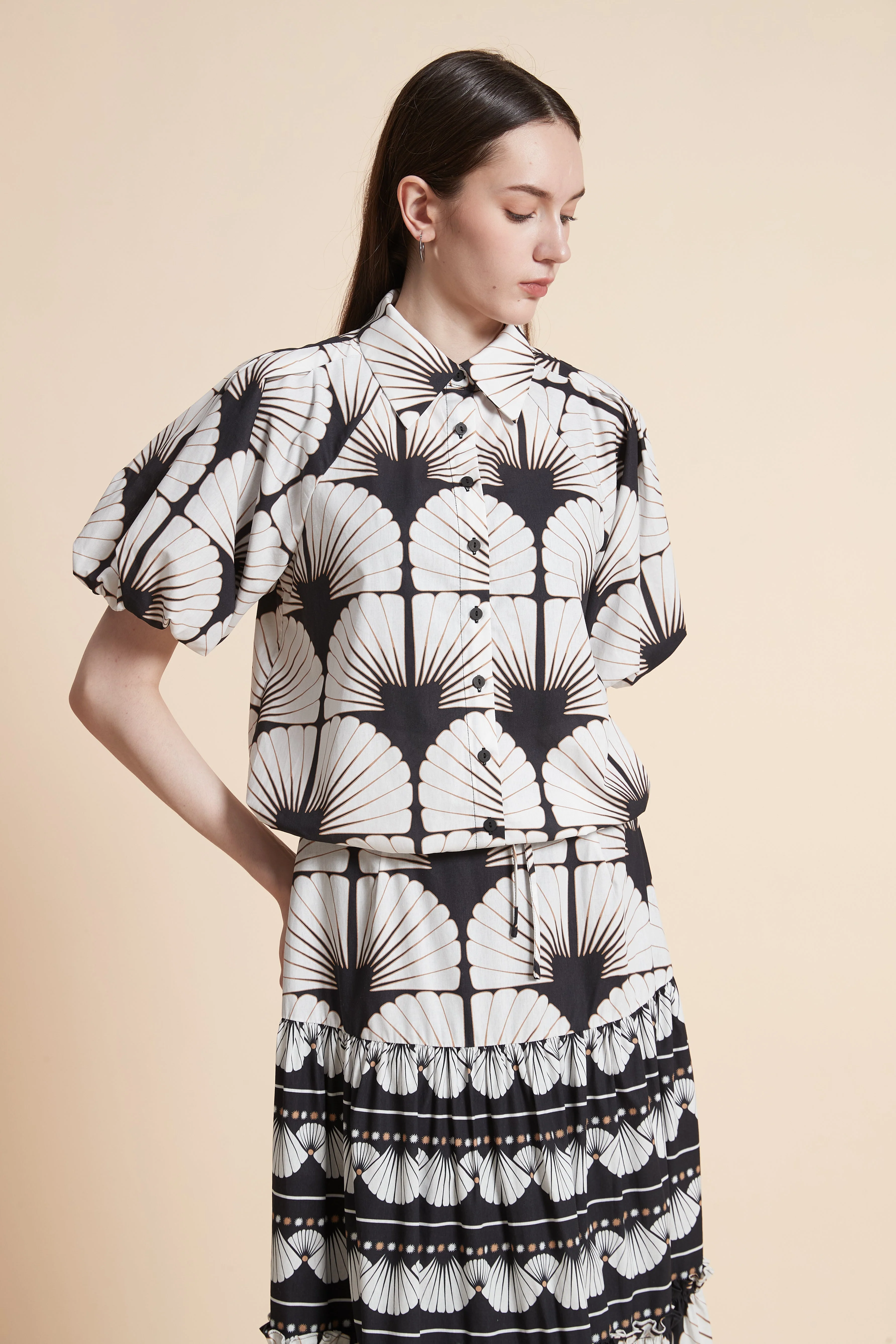 Printed Short Sleeve Blouse - Image 3