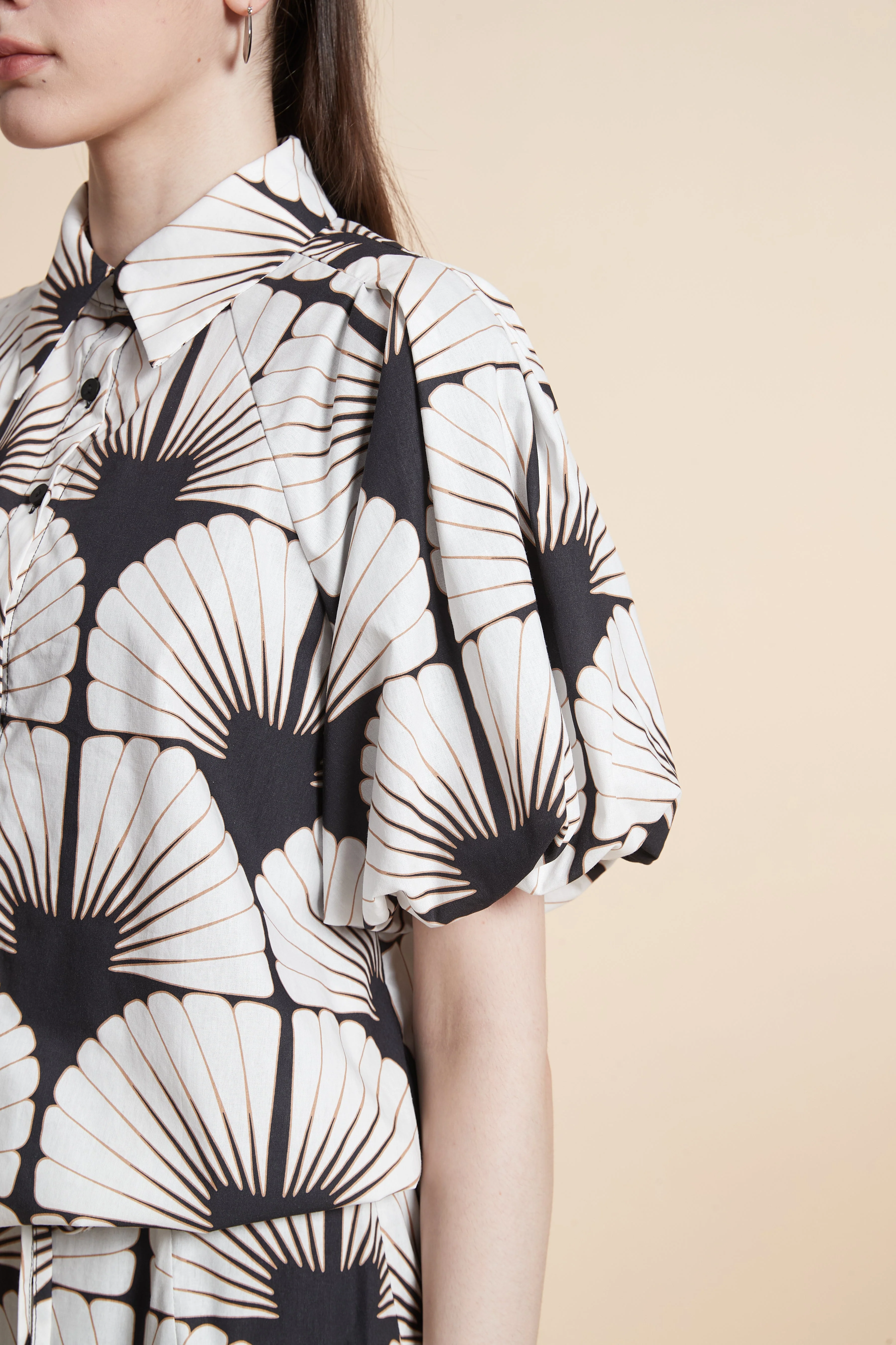 Printed Short Sleeve Blouse - Image 5