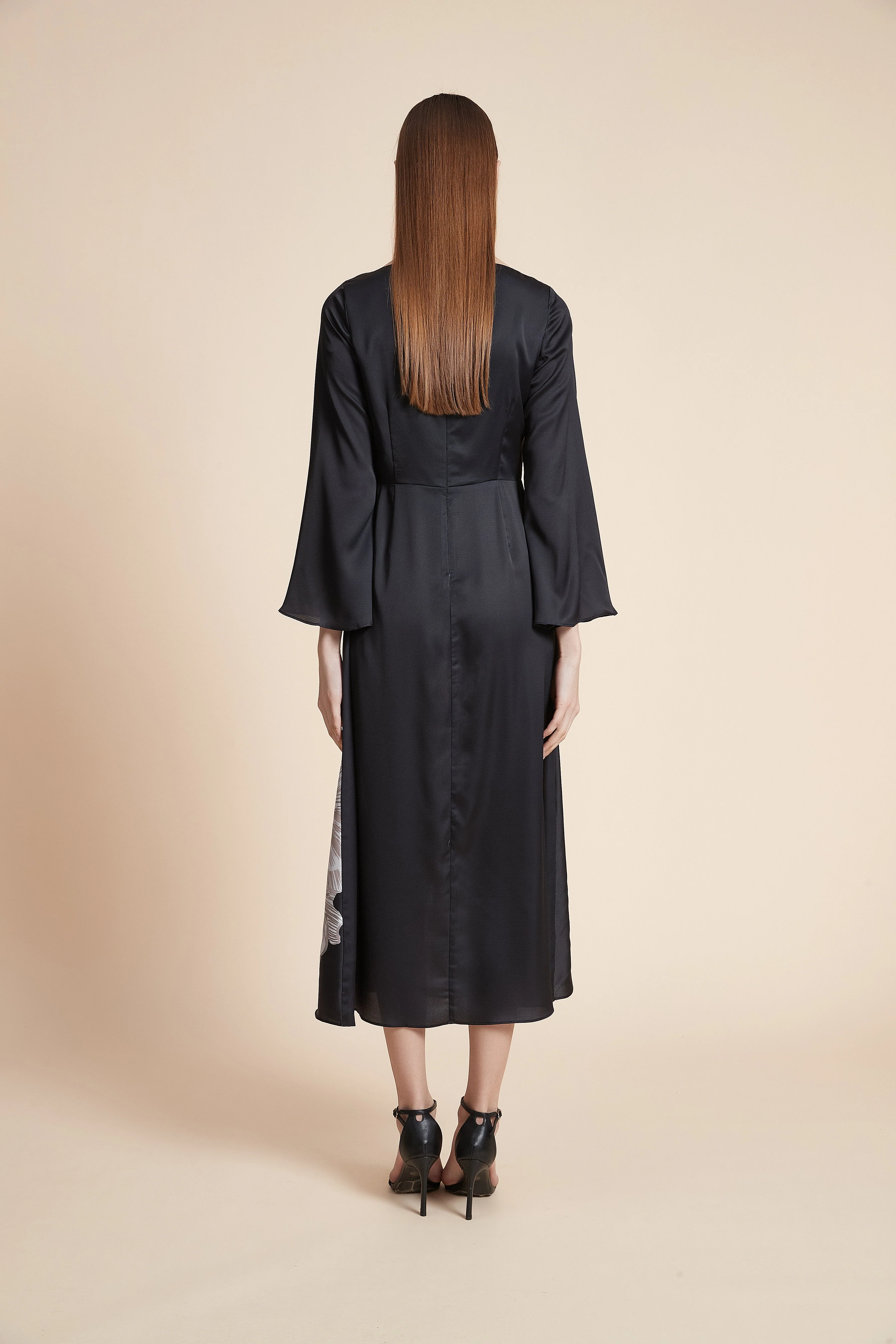 Long Sleeve Large Floral Print Midi Dress - Image 6