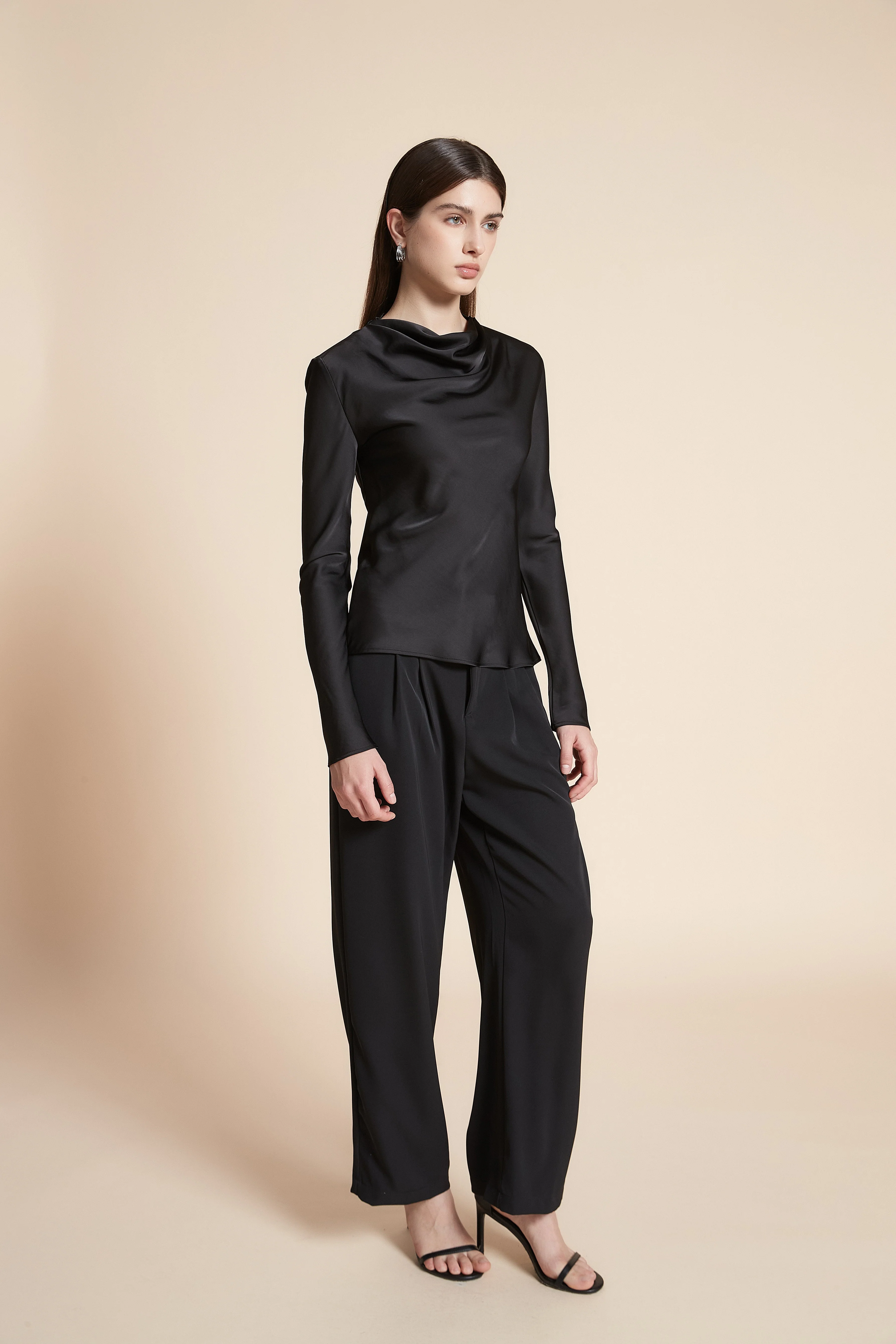 Solid Waist-Length Long Sleeve Blouse - Image 3