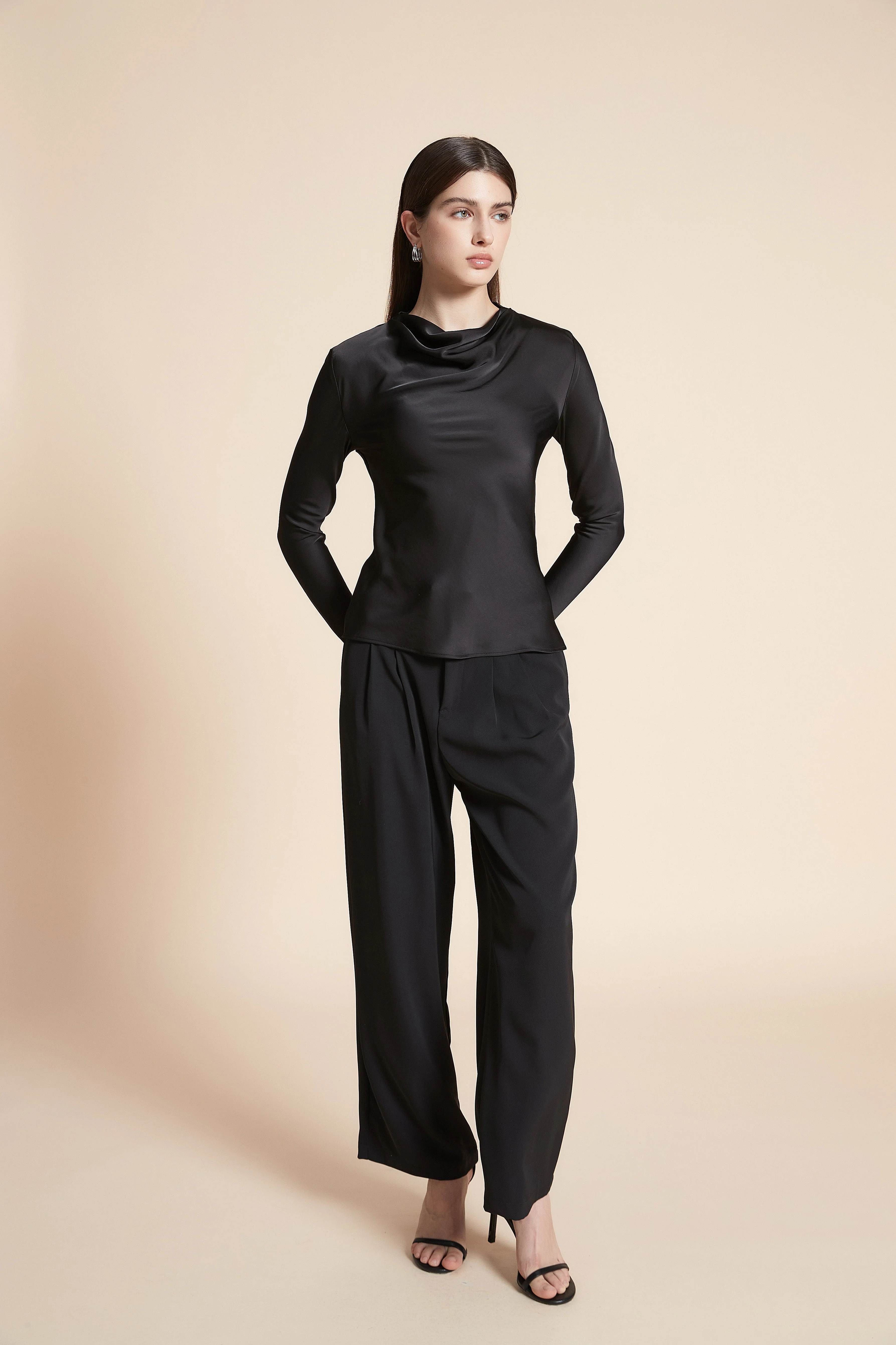 Solid Waist-Length Long Sleeve Blouse - Image 4