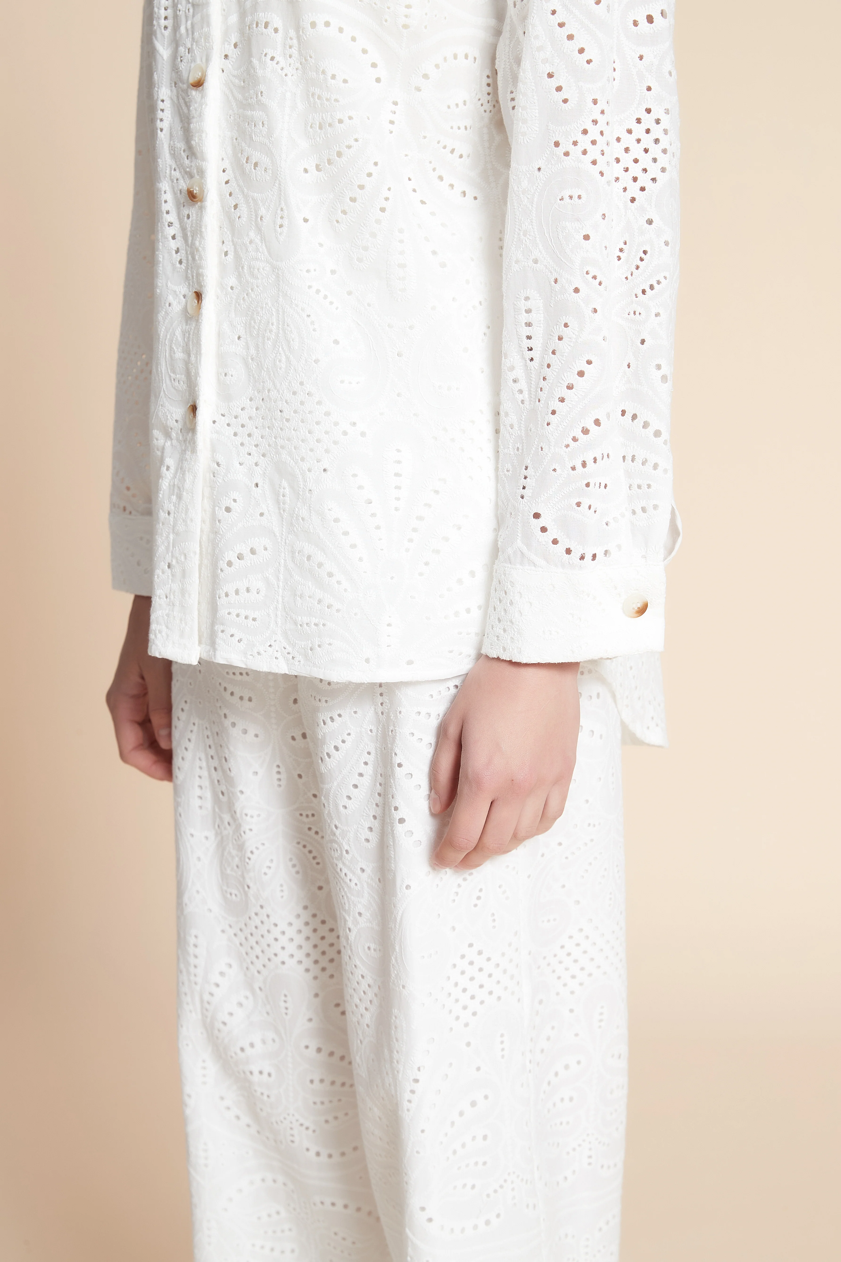 Long Sleeve Lace Patterned Shirt - Image 12
