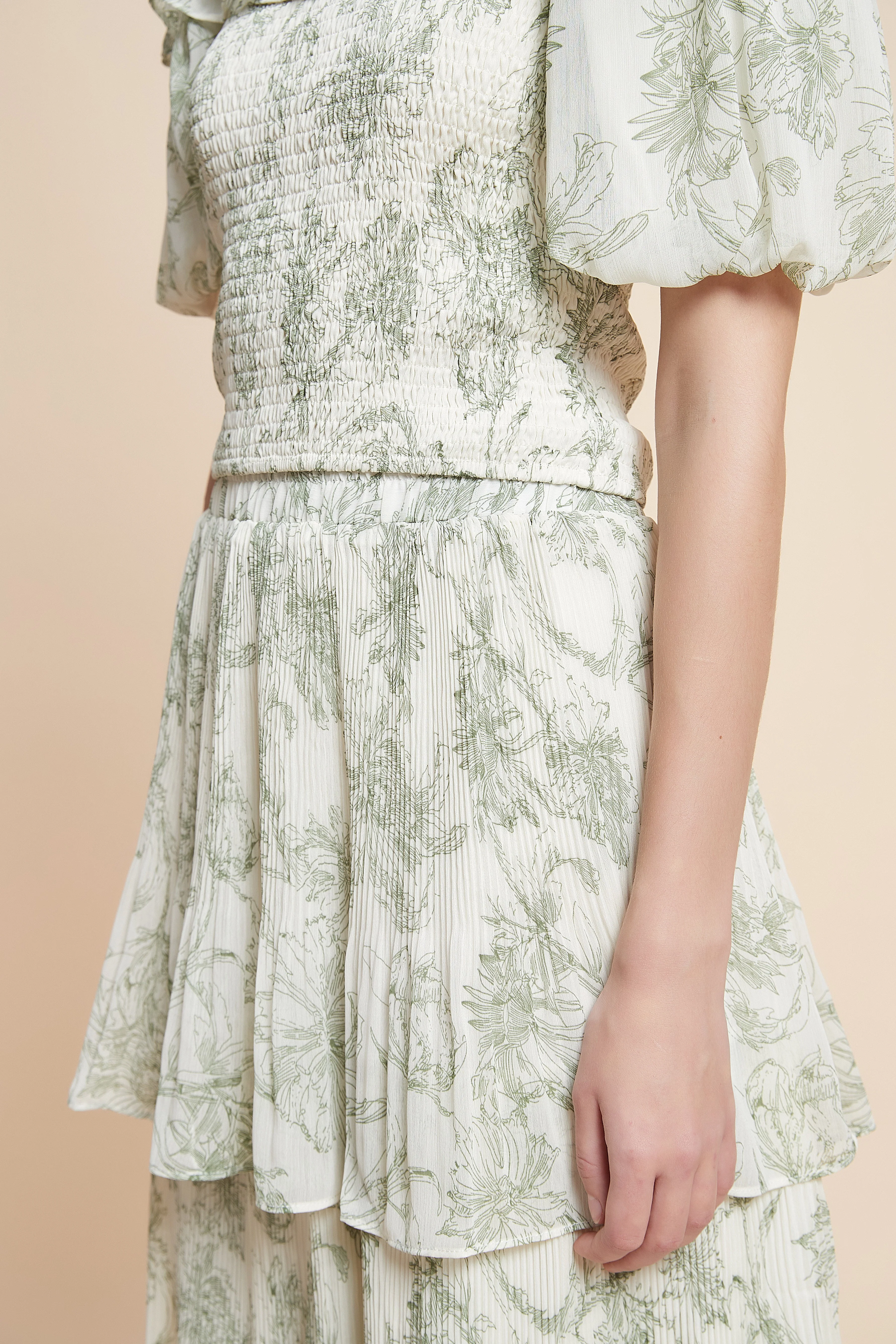 Patterned Off-Shoulder Half-Sleeve Top - Image 6