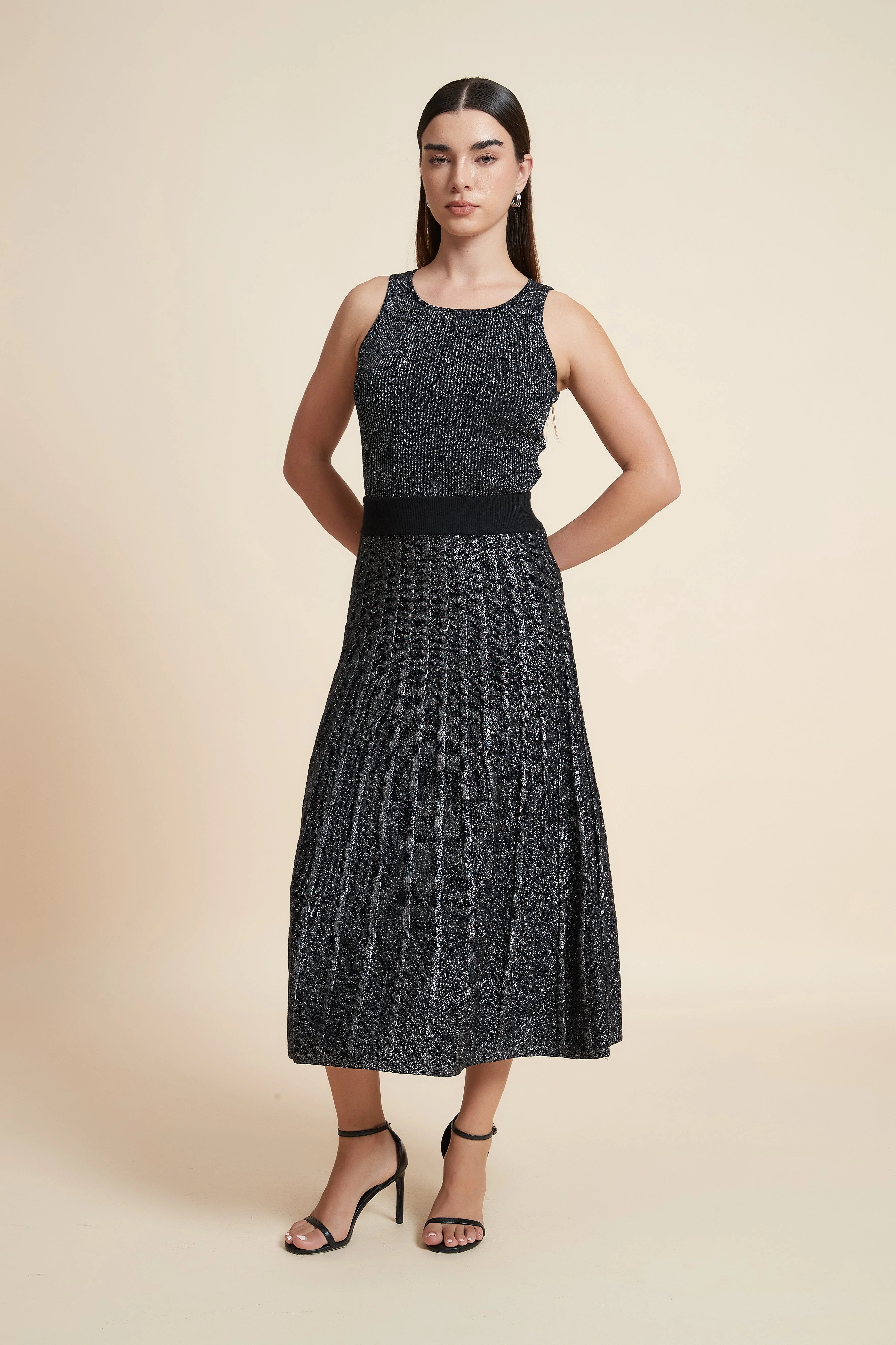 Ribbed Winter Midi Skirt