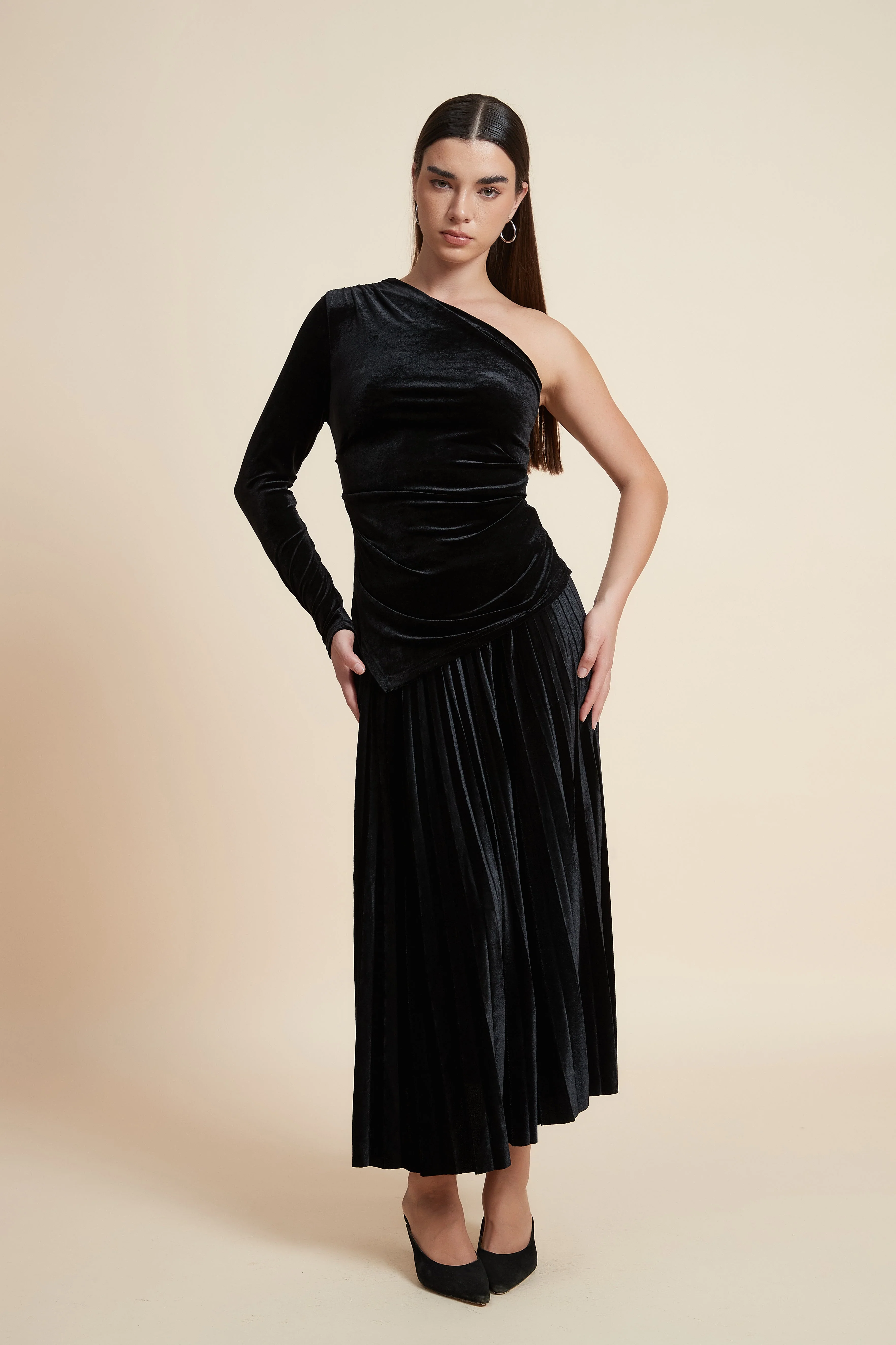 Solid Waist-Length One-Piece Top