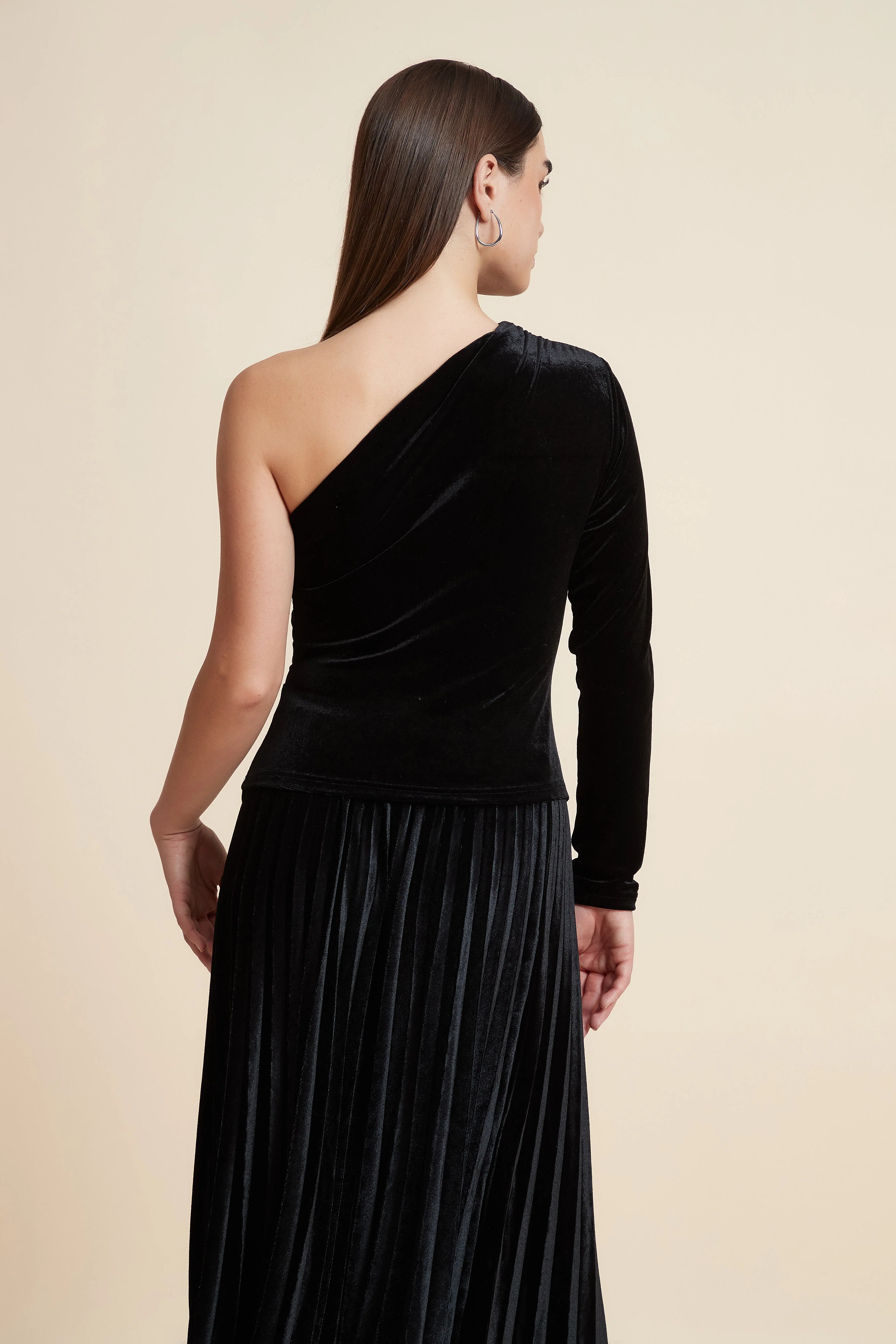 Solid Waist-Length One-Piece Top - Image 4