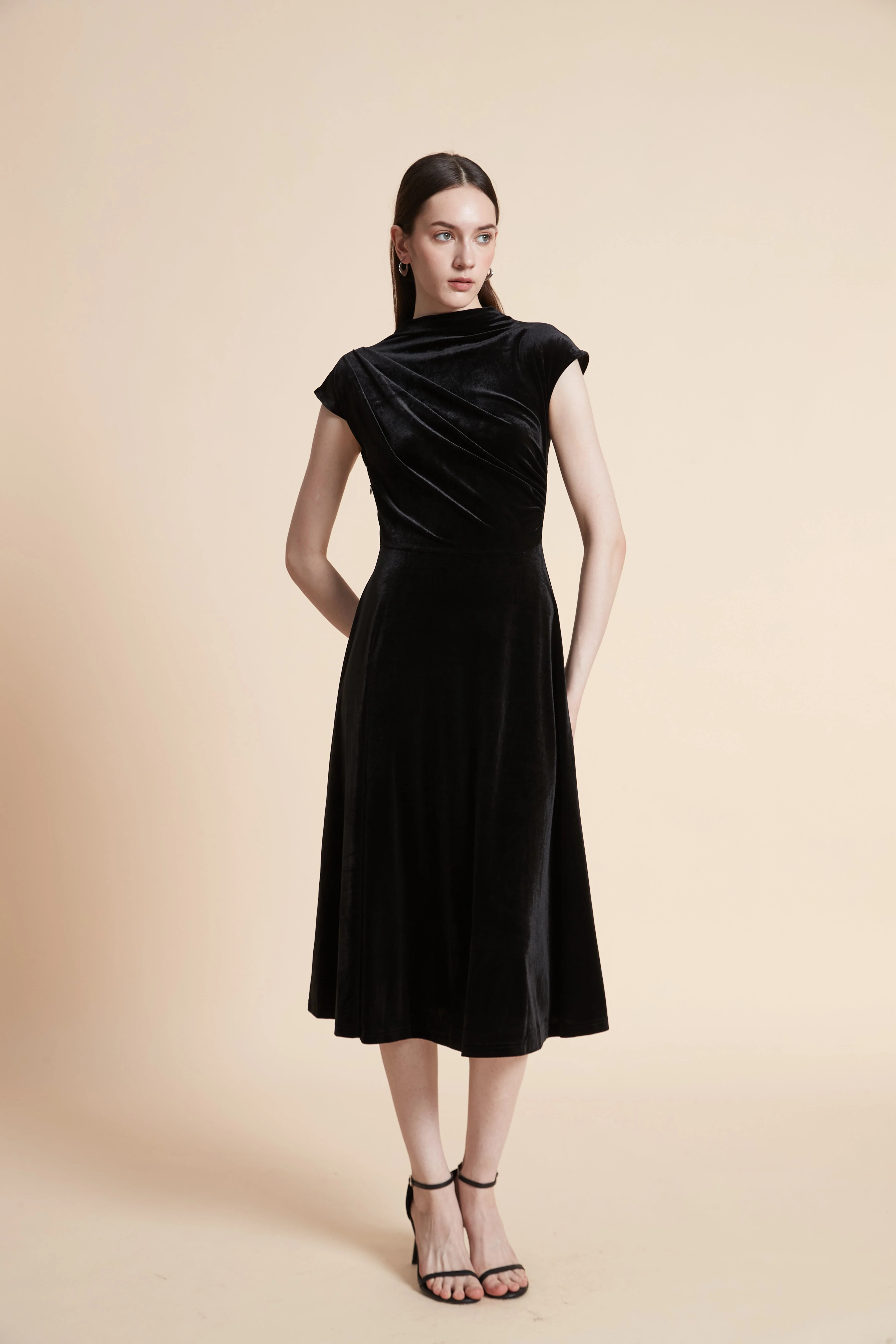Sleeveless Midi Dress - Image 2