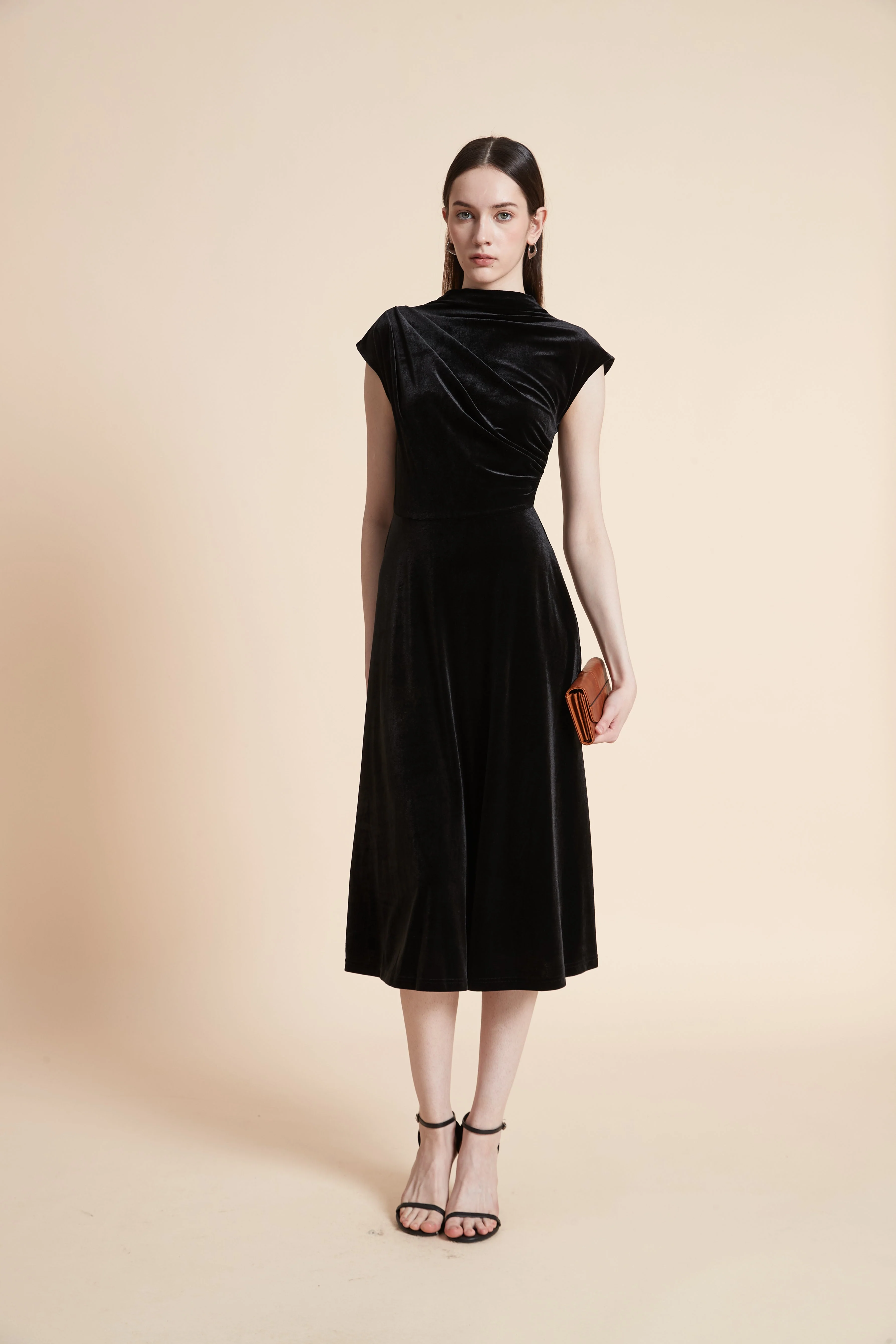 Sleeveless Midi Dress - Image 4