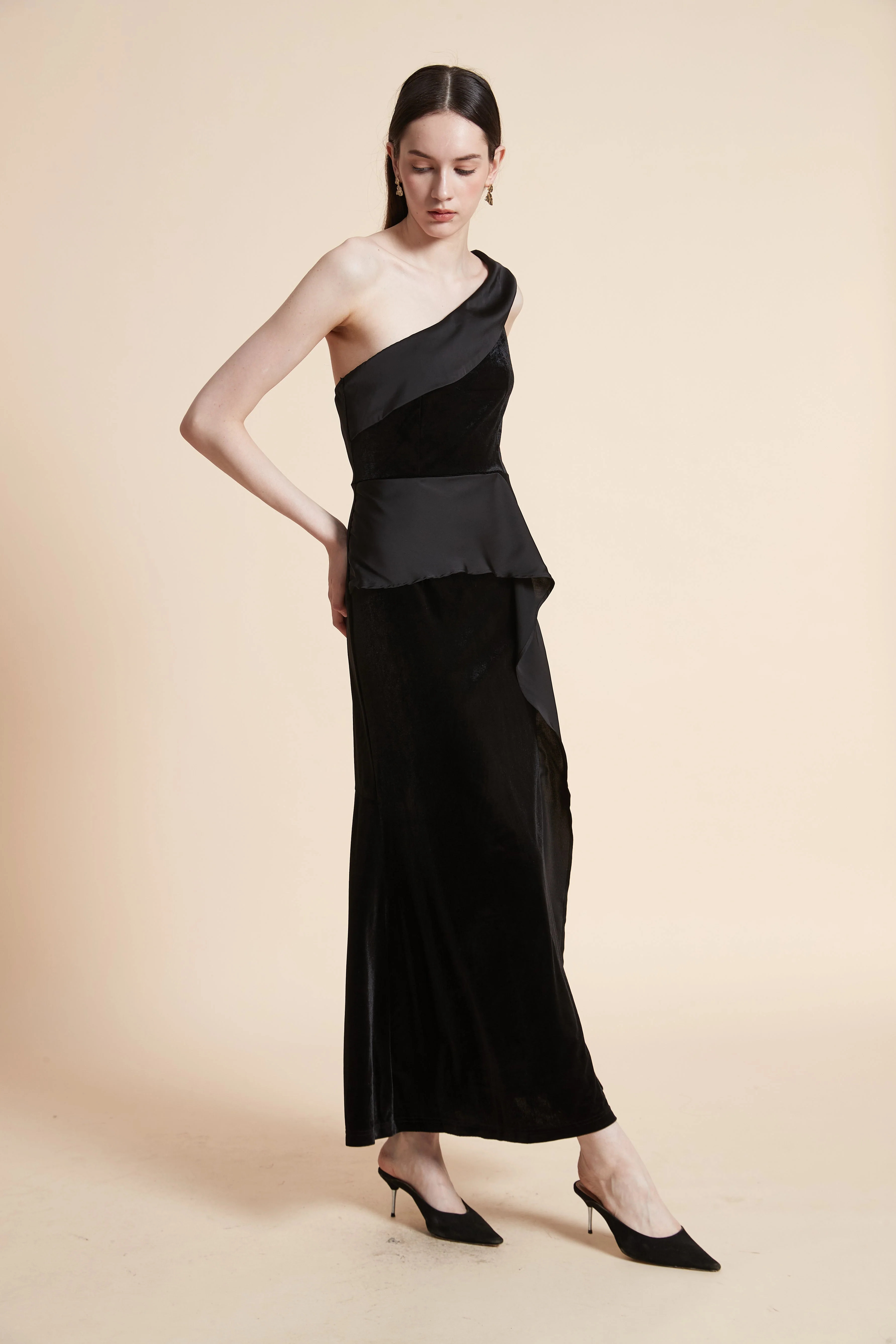 Solid Sleeveless Maxi Dress - Image 2