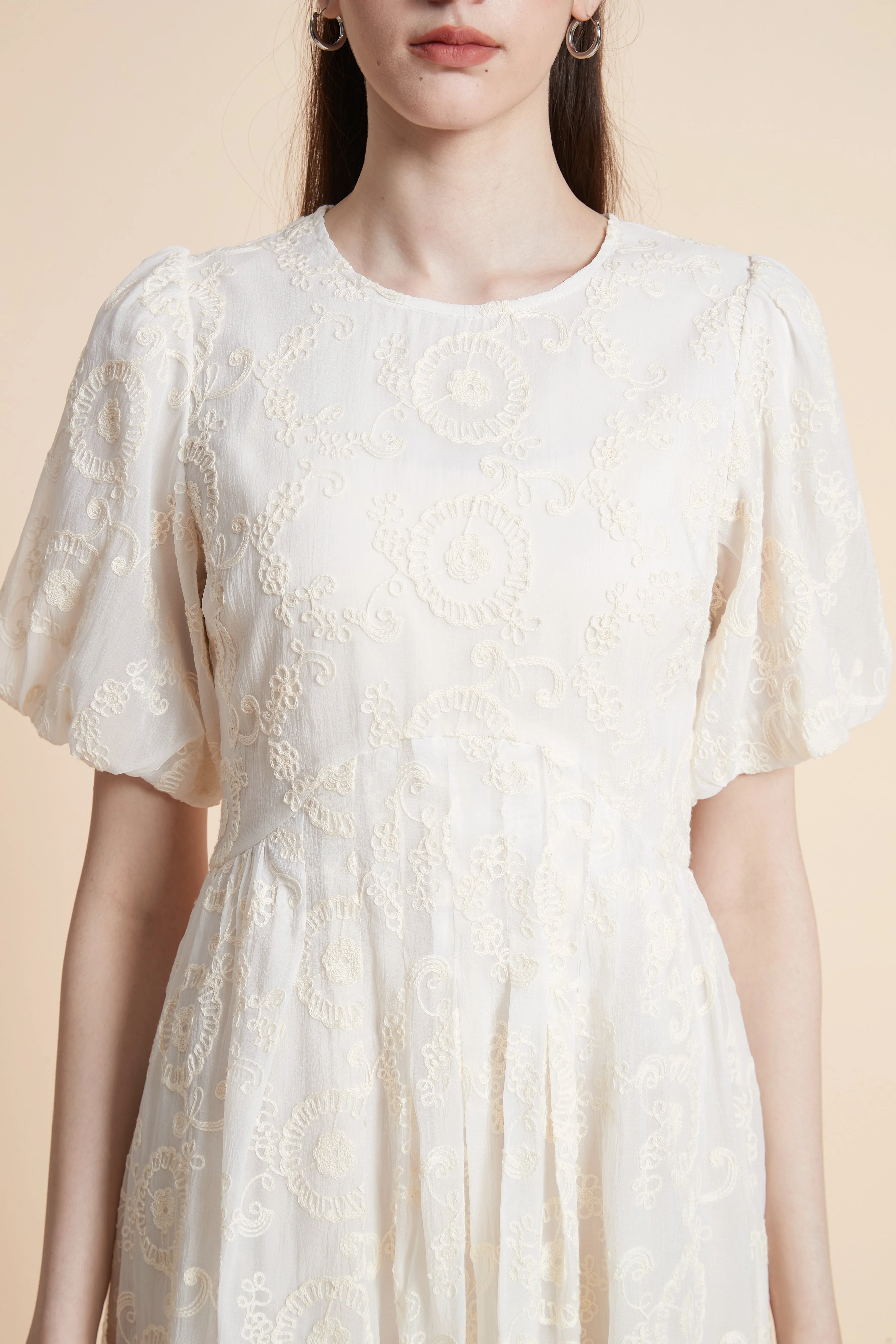 Knee-Length Solid Dress - Image 5