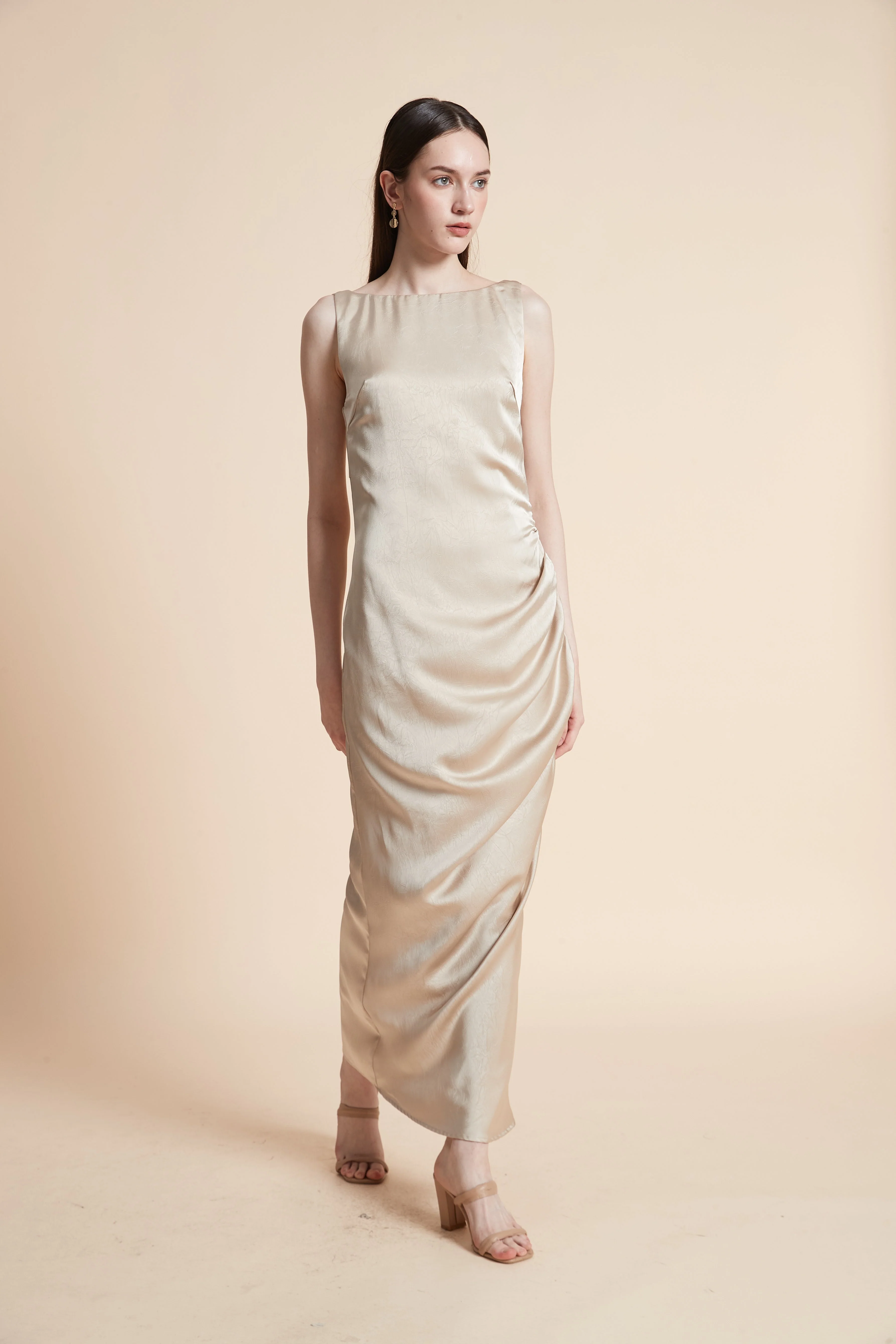 Sleeveless Plain Maxi Dress - Image 7