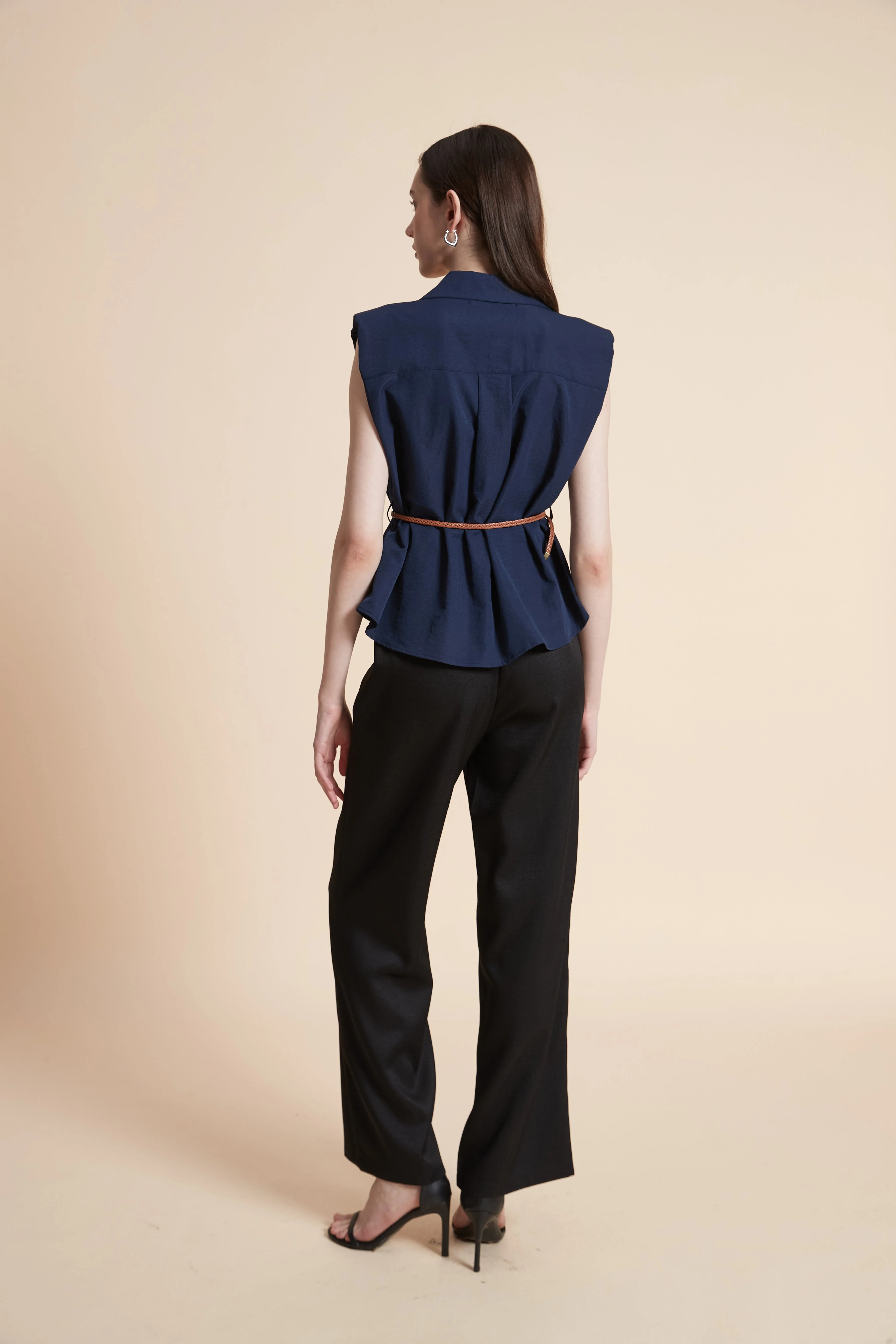 Solid Sleeveless Shirt with Waist Belt - Image 7