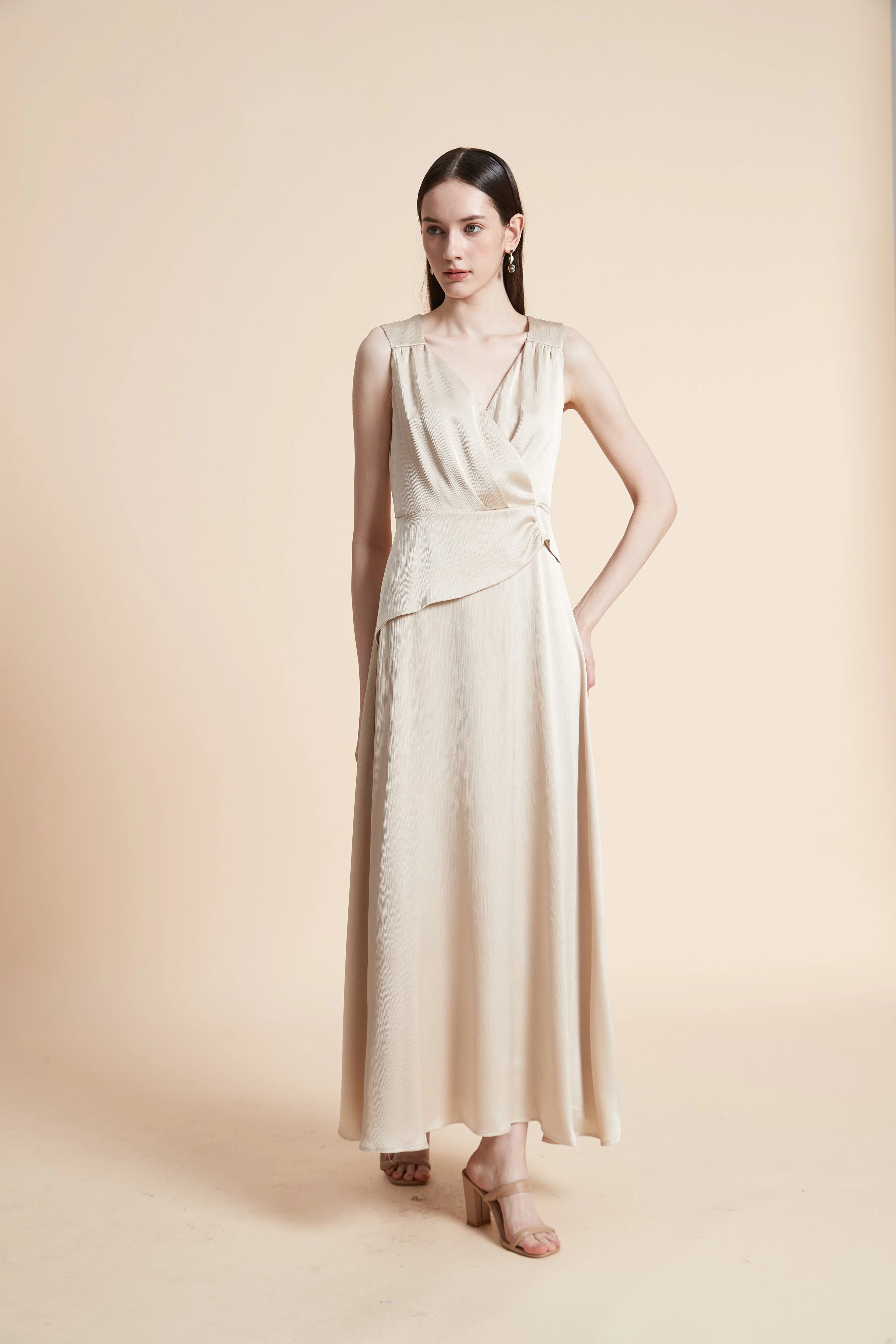 Solid Sleeveless Maxi Dress - Image 3