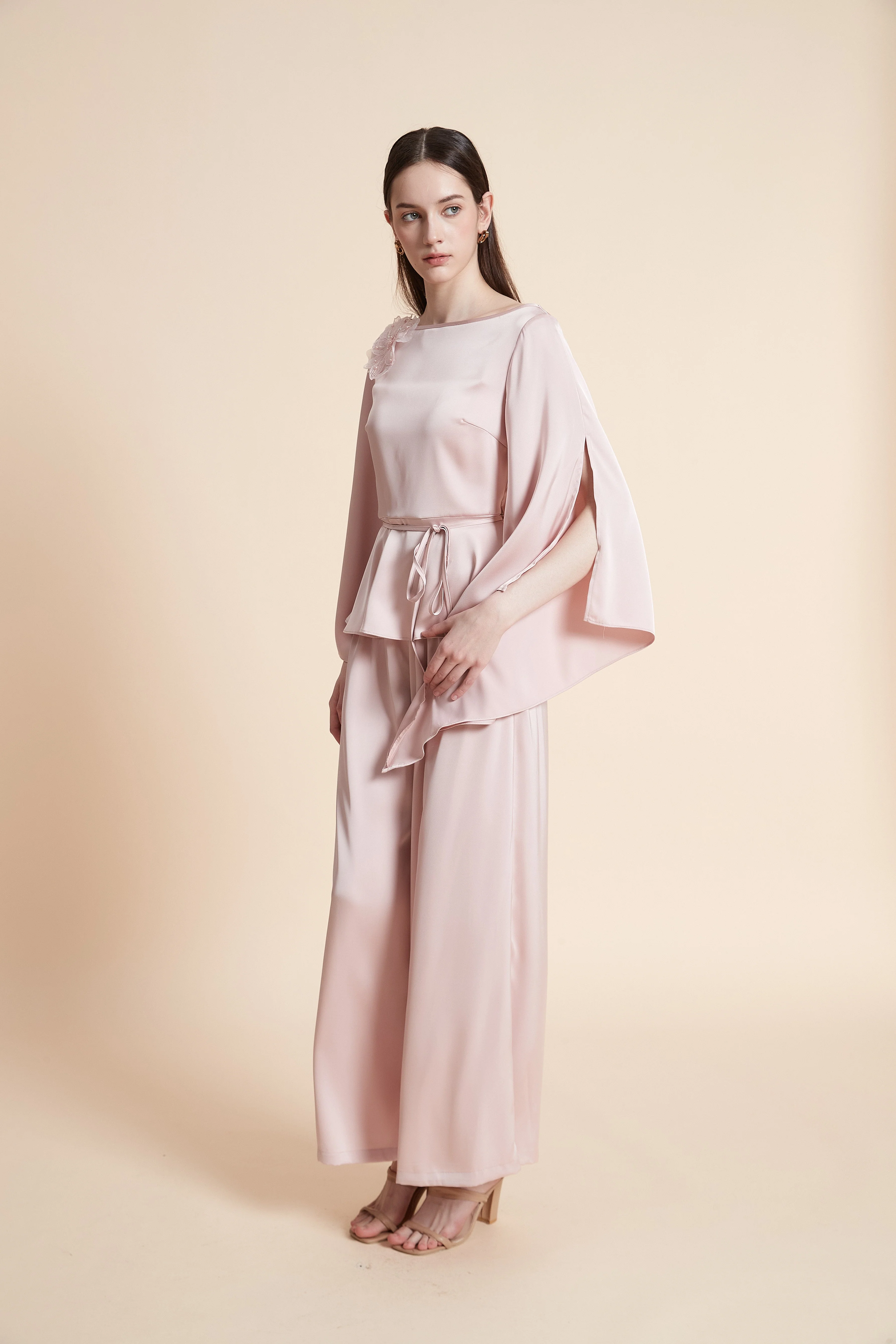 Solid Butterfly Sleeve Blouse - Image 4