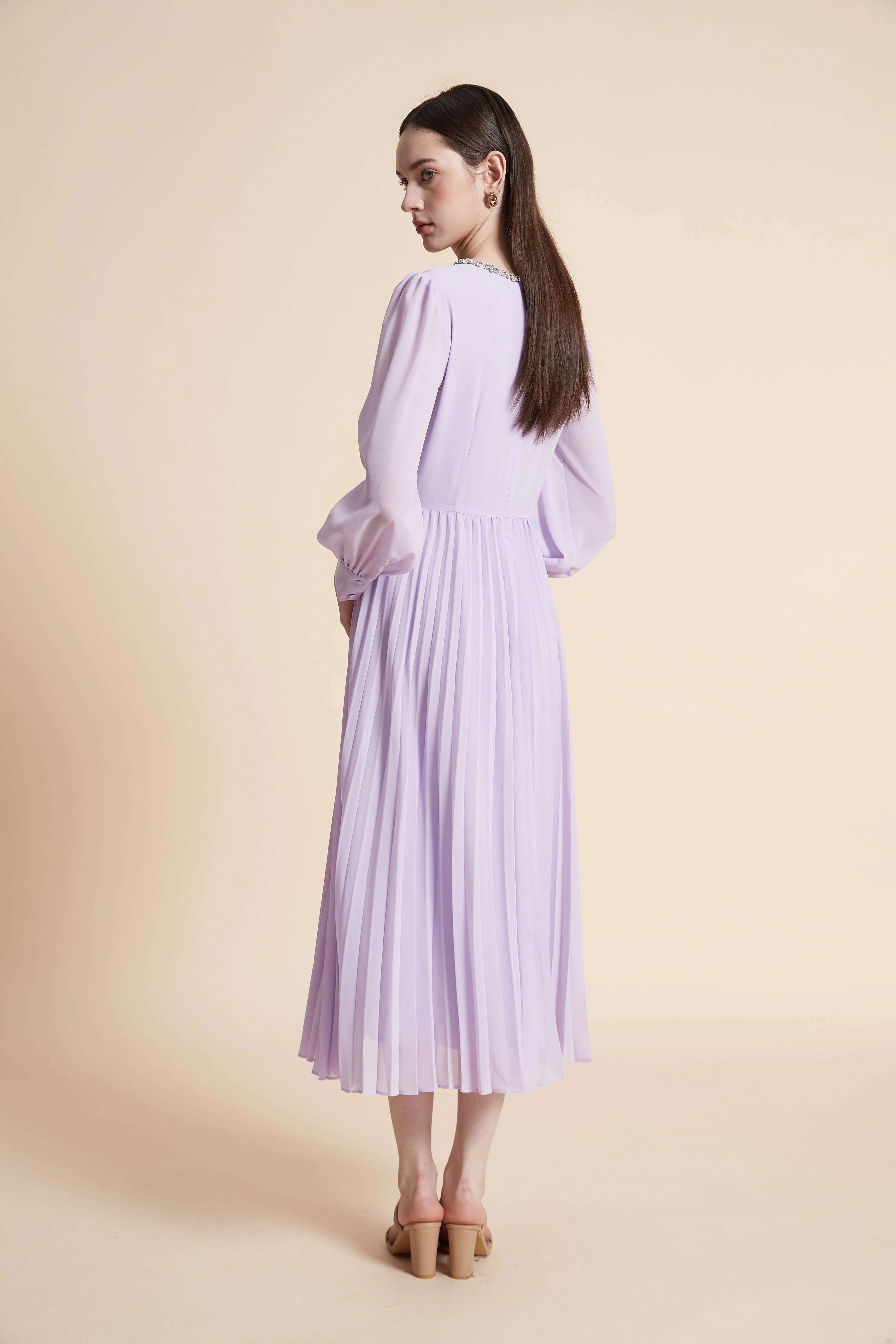 Long Sleeve Pleated Midi Dress - Image 5