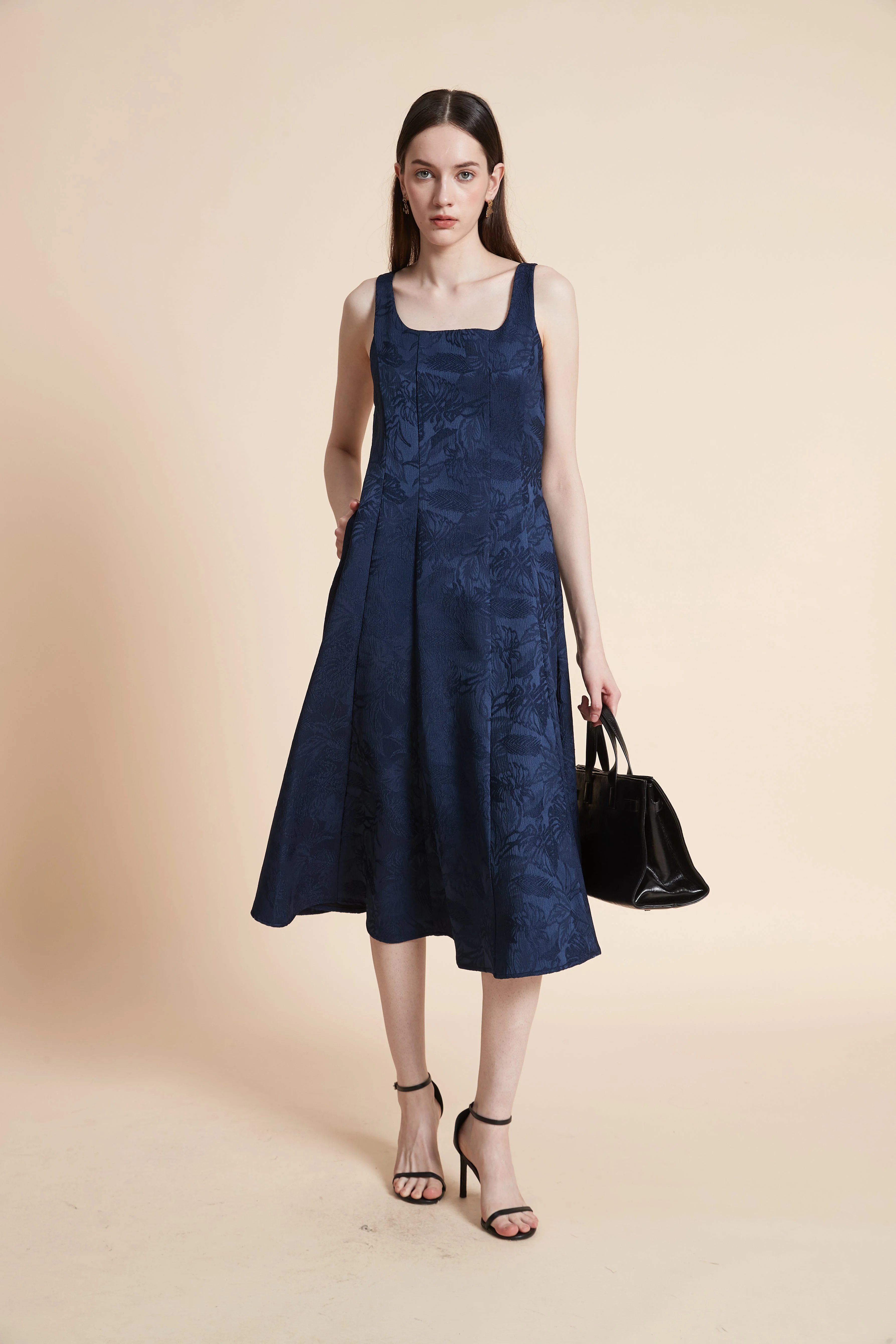 Sleeveless Printed Midi Dress - Image 3