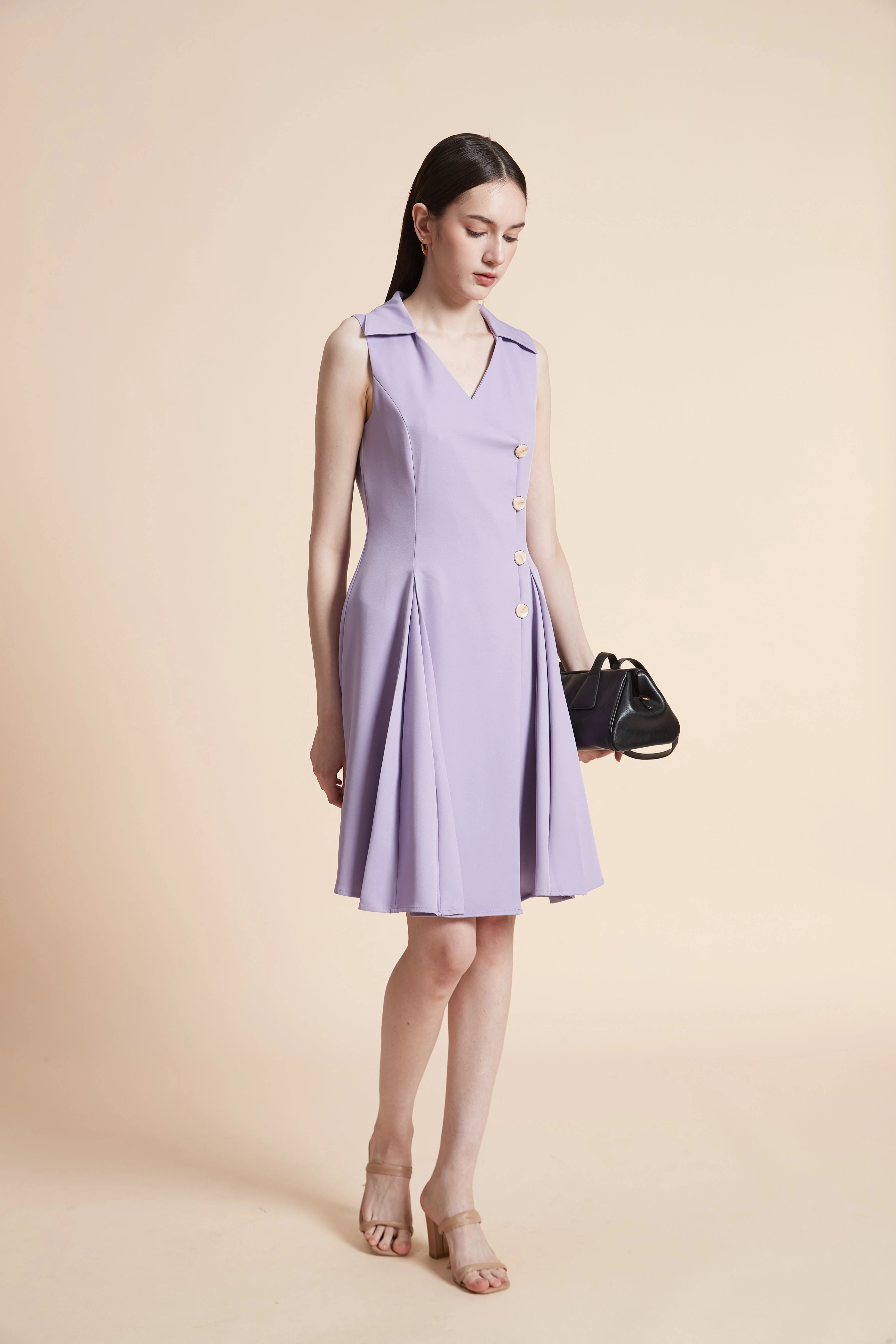 Knee-Length Sleeveless Dress - Image 4