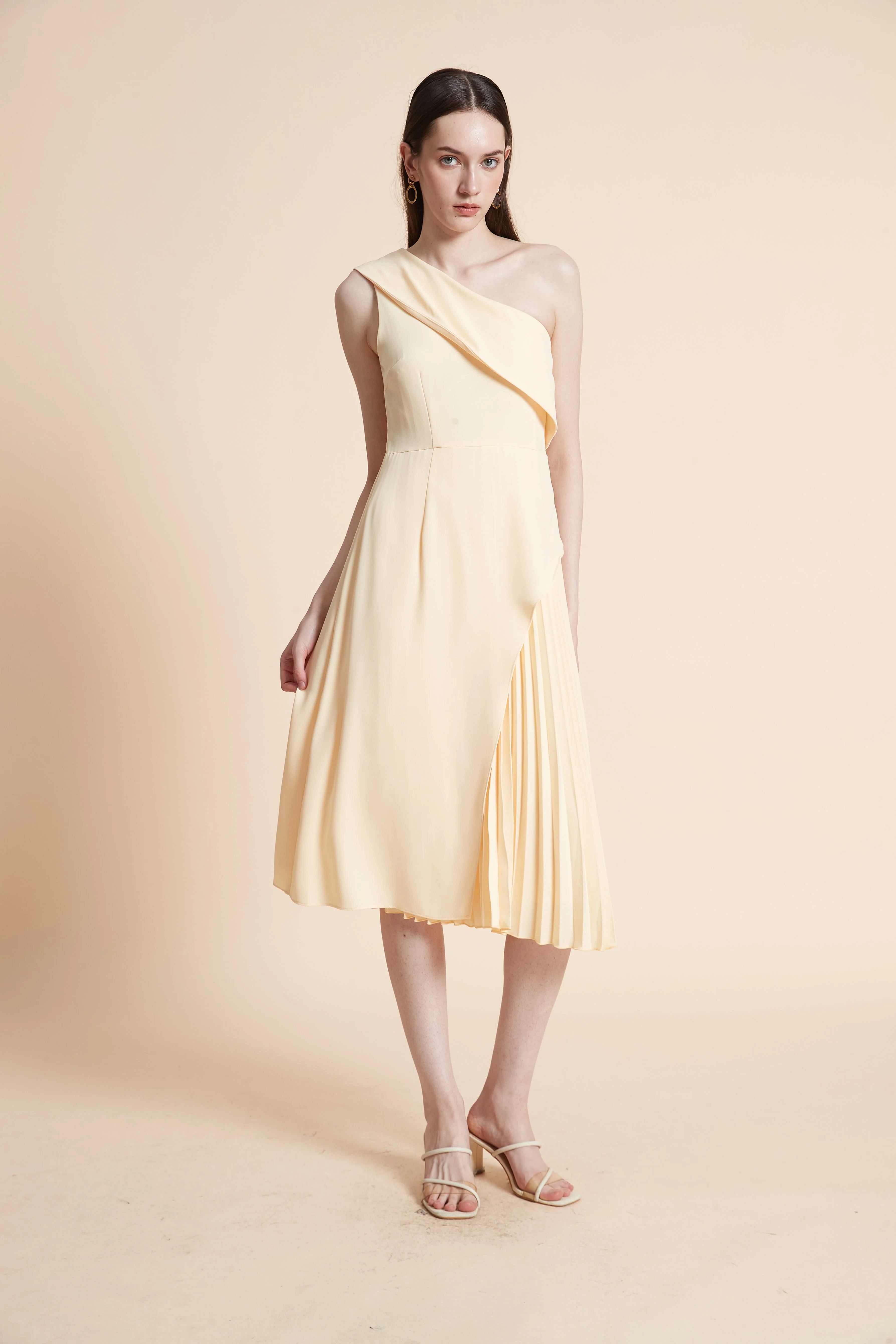 Off-Shoulder Sleeveless Midi Dress - Image 2