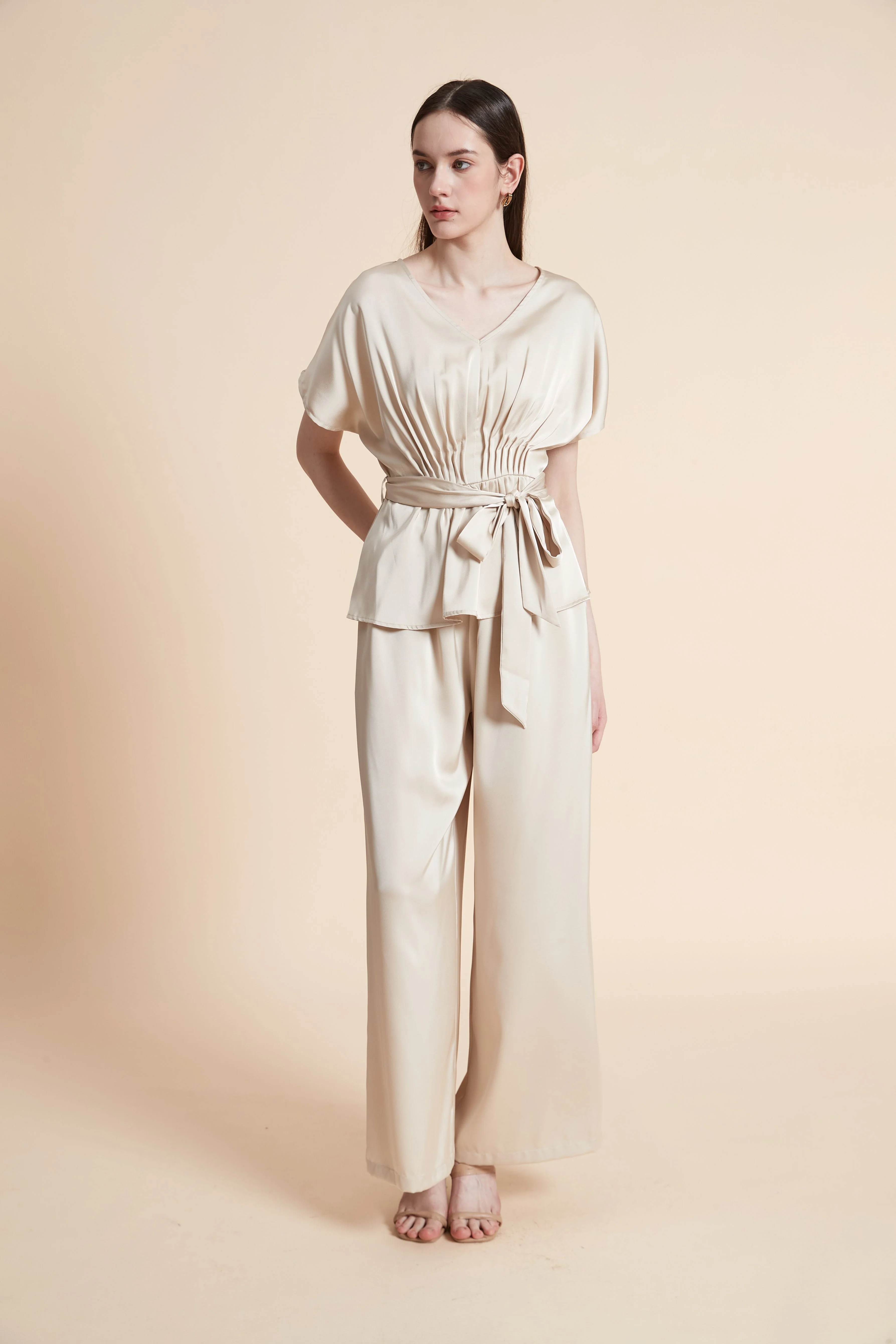 Plain Long Pants with Elastic Waist - Image 3