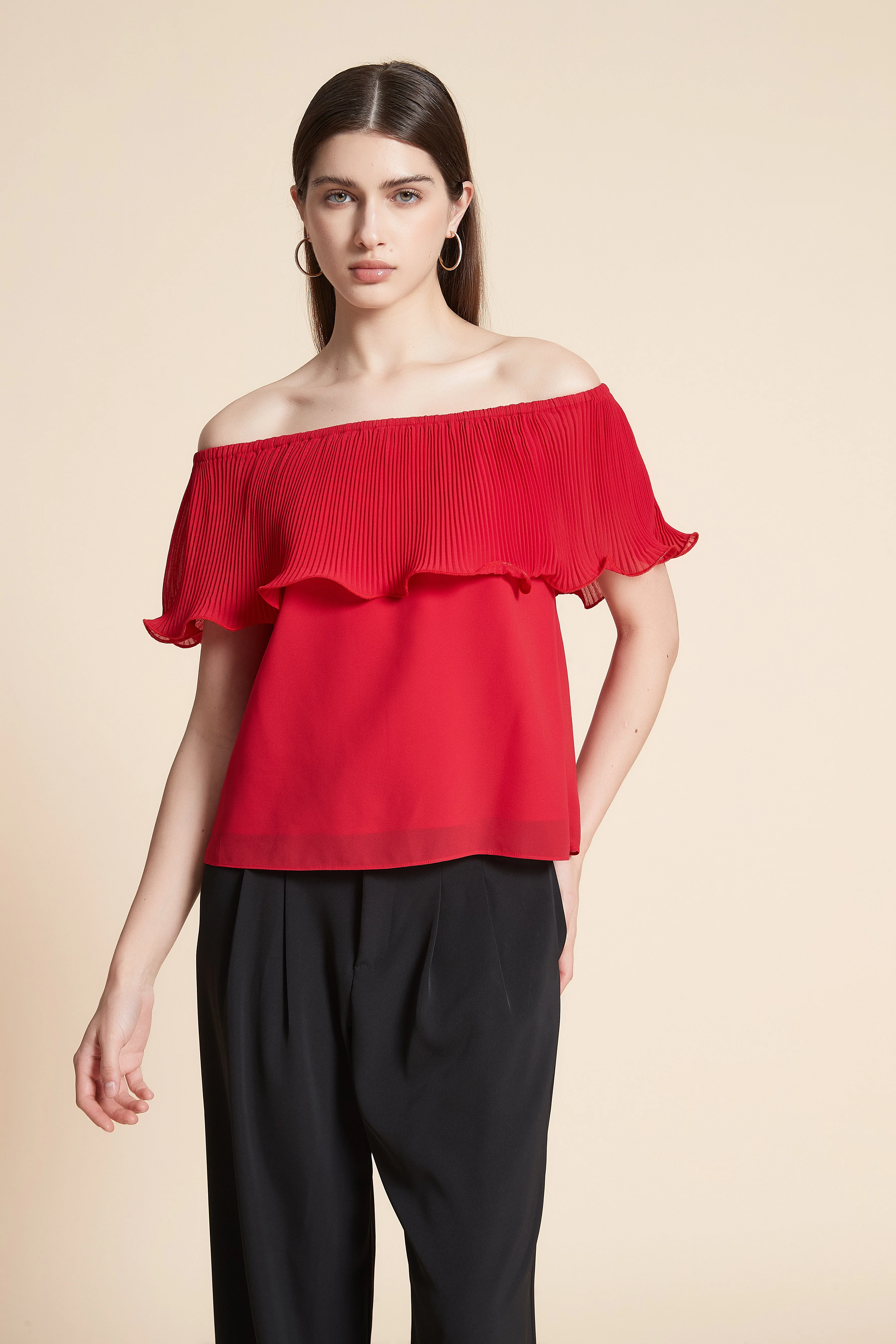 Plain Off-The-Shoulder Crop Top