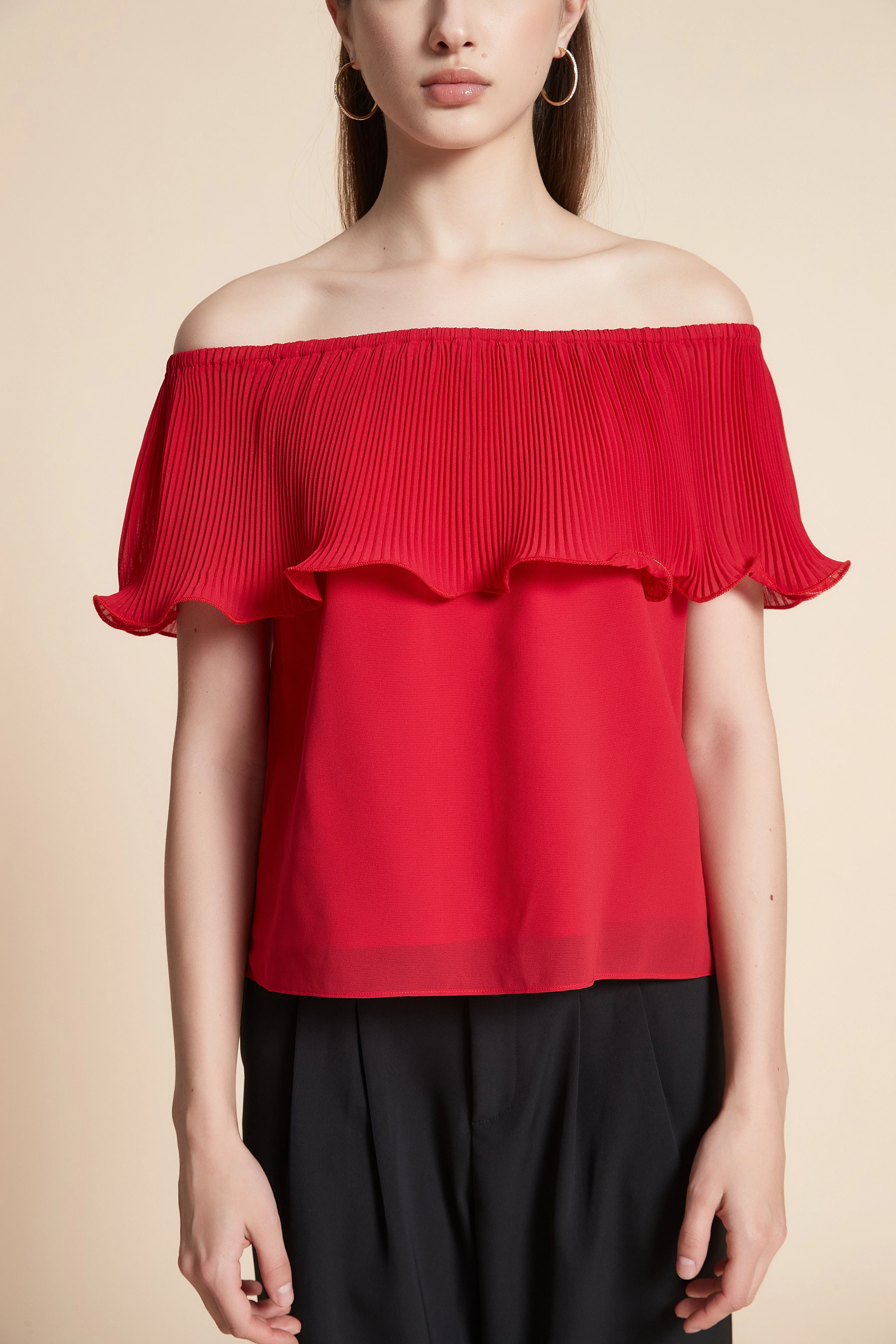 Plain Off-The-Shoulder Crop Top - Image 5
