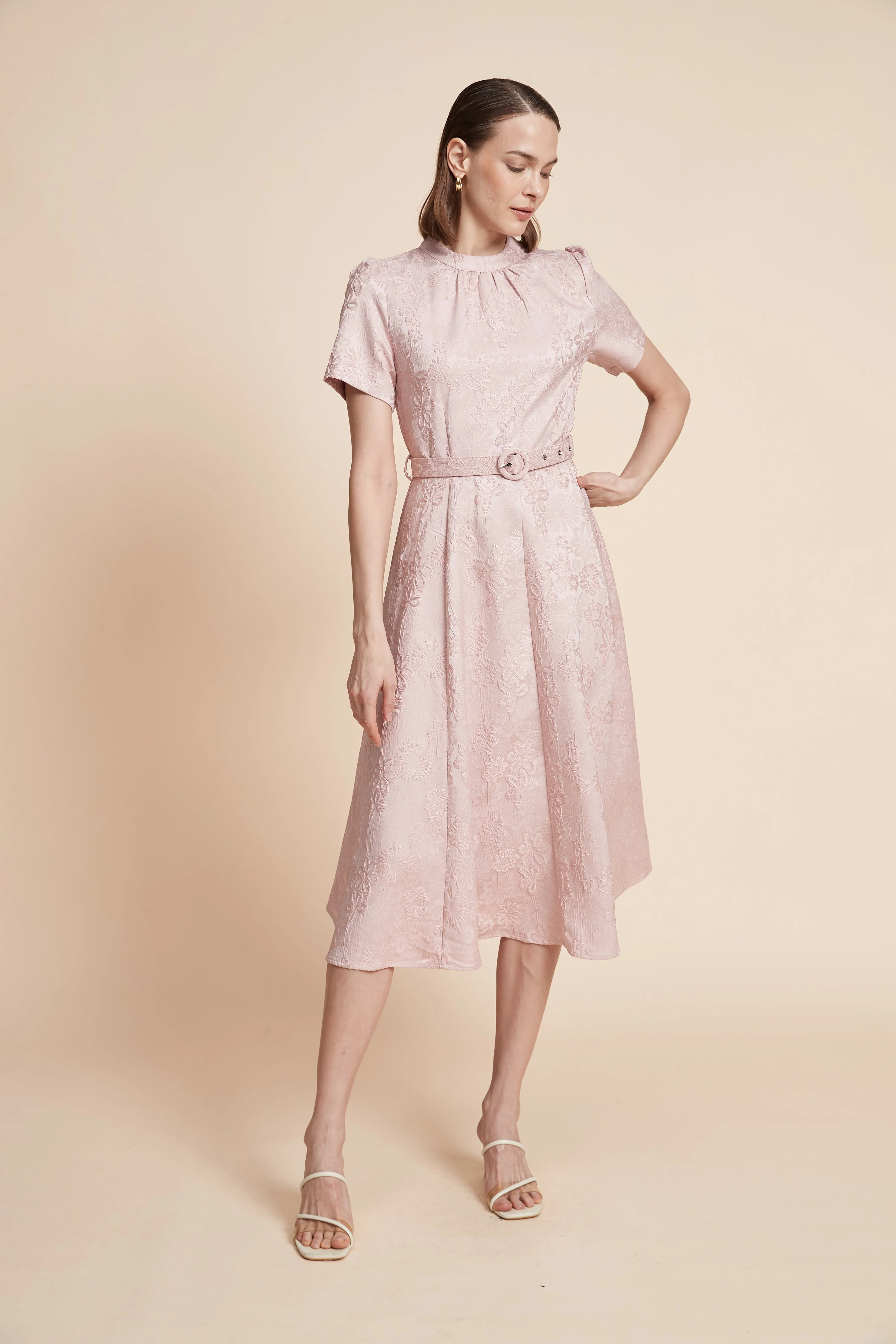 Print Midi Dress With Short Sleeves And A Belt - Image 8