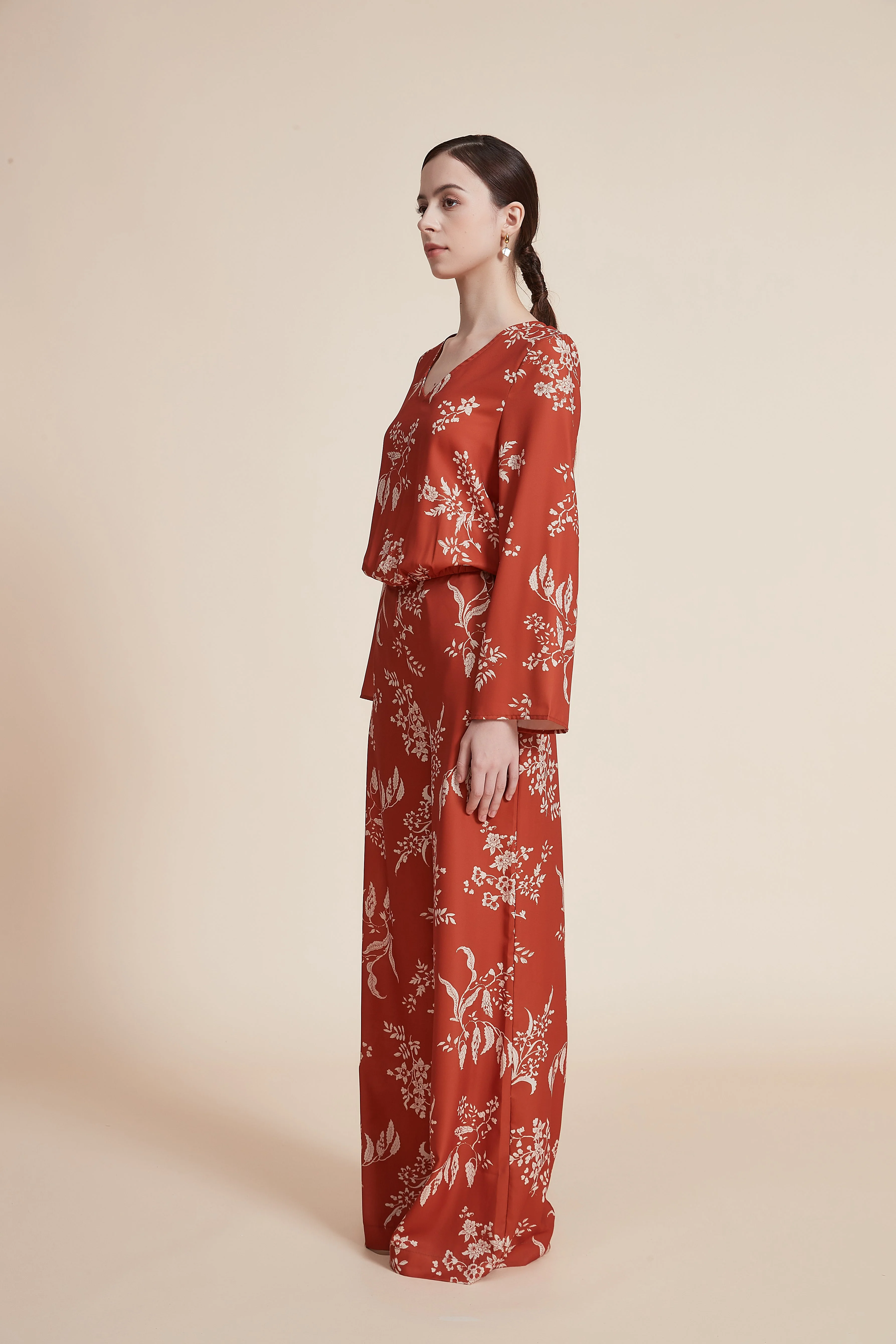Long Floral Print Jumpsuit with Long Sleeves - Image 6
