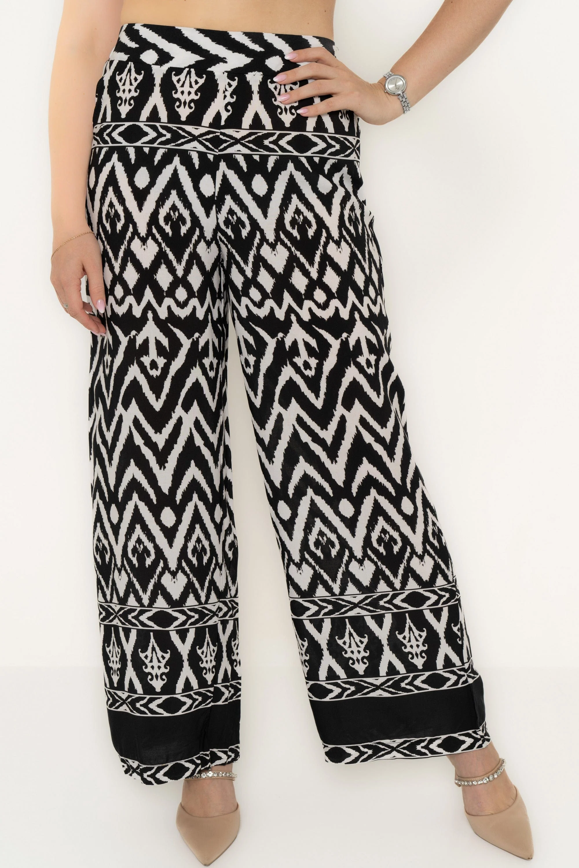 Wide-Leg Printed Trousers