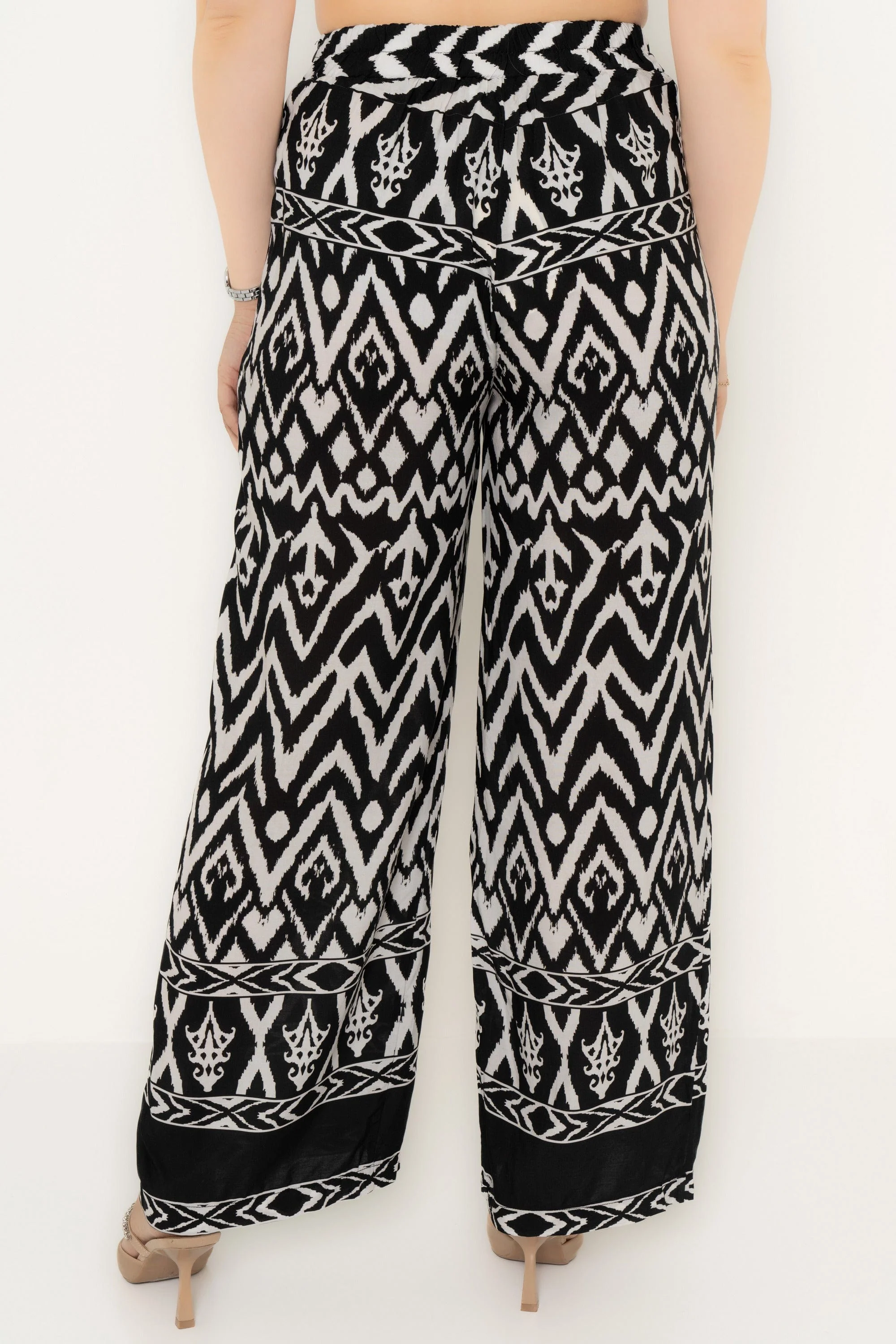 Wide-Leg Printed Trousers - Image 3