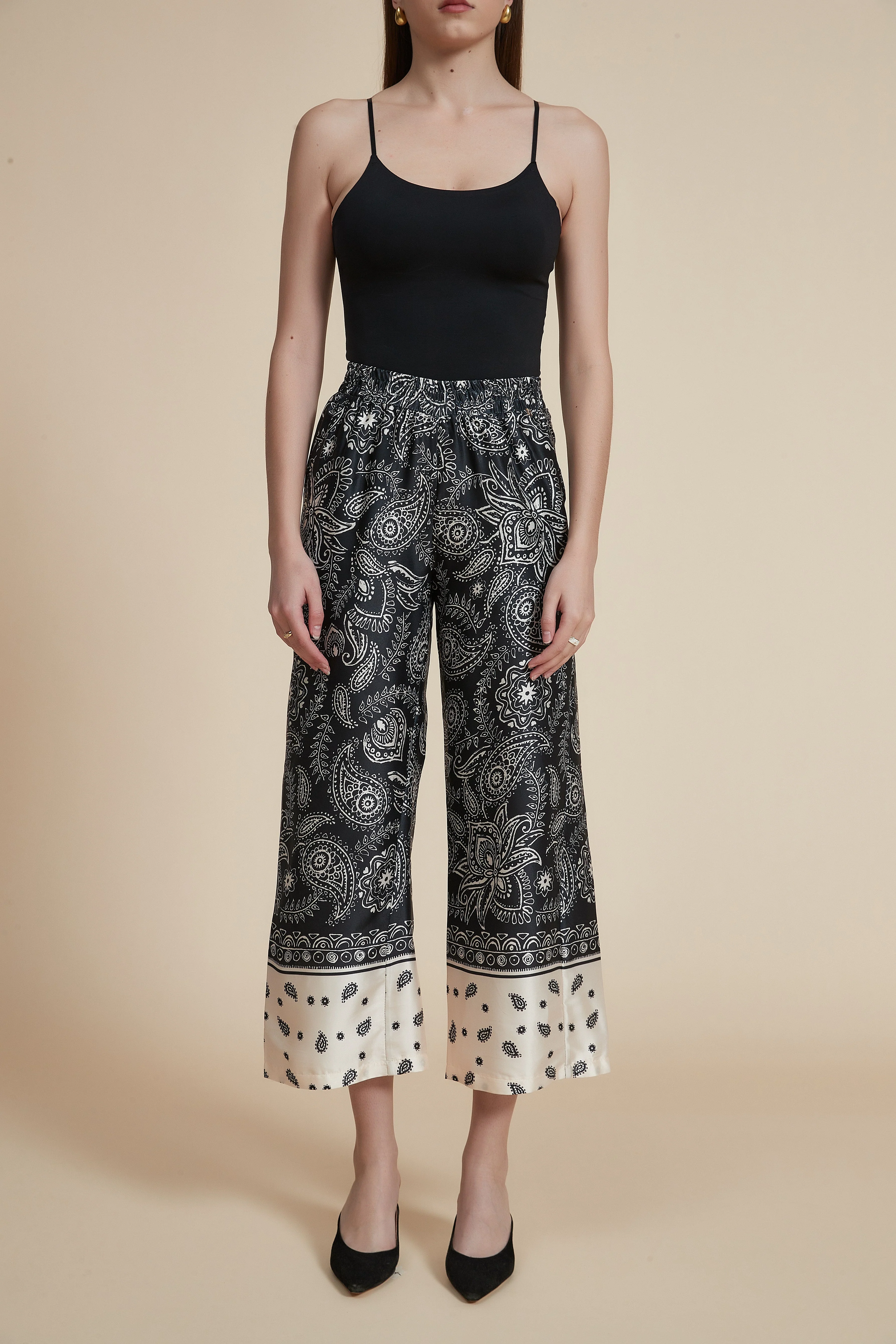 Floral Wide-Leg Midi Pants - Image 2