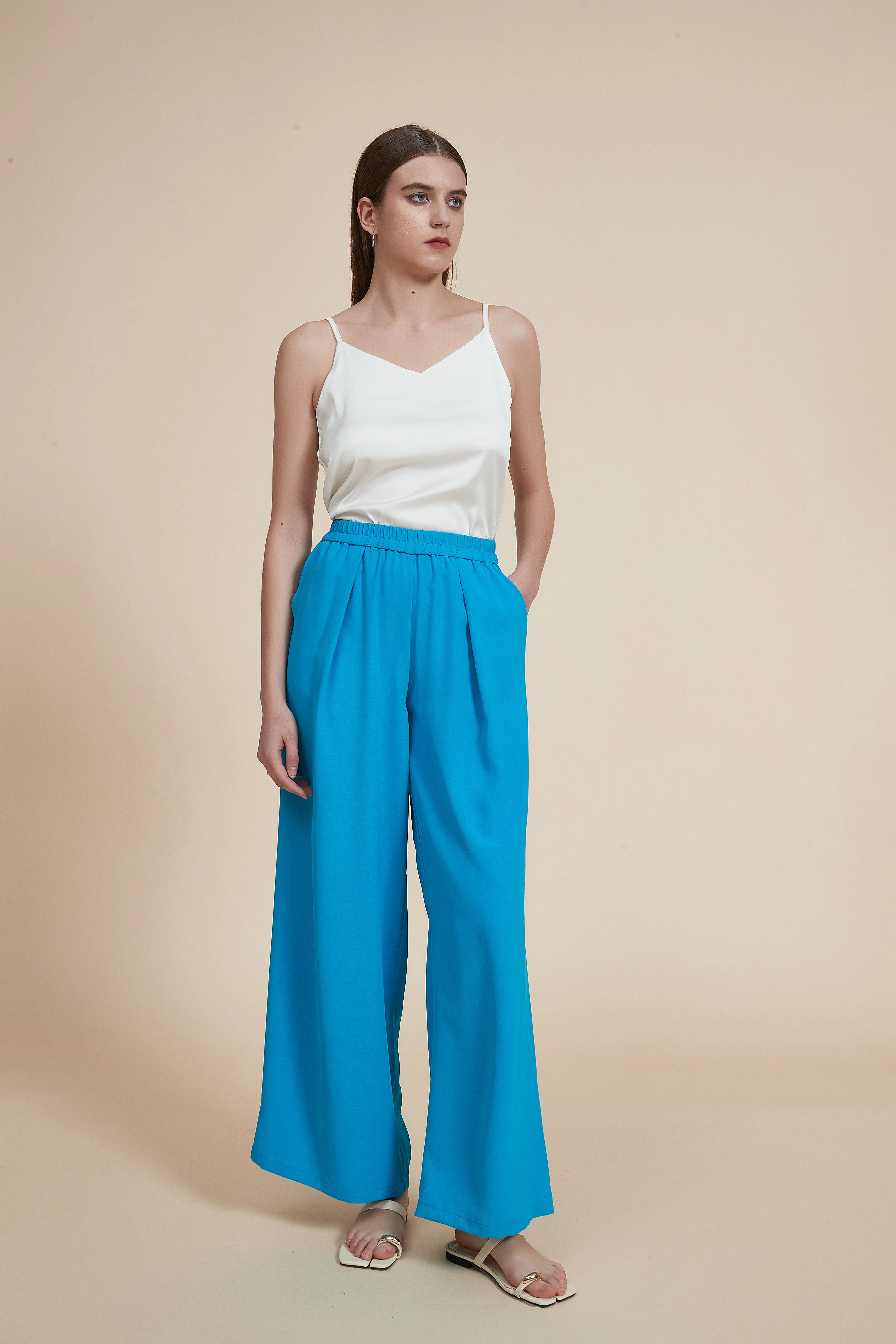 Plain Wide-Leg Trousers - Image 2