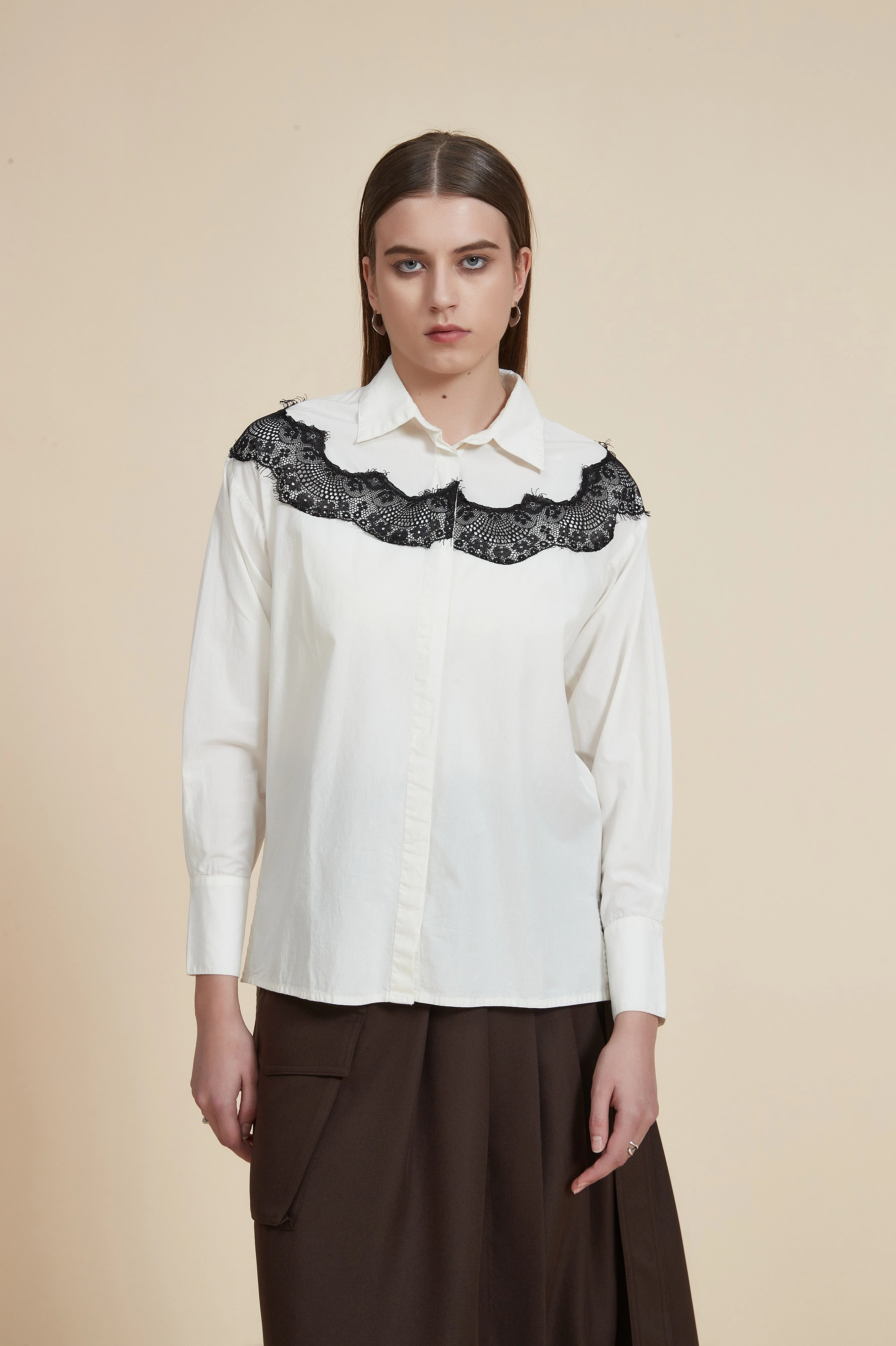 Long-sleeve lace blouse - Image 5
