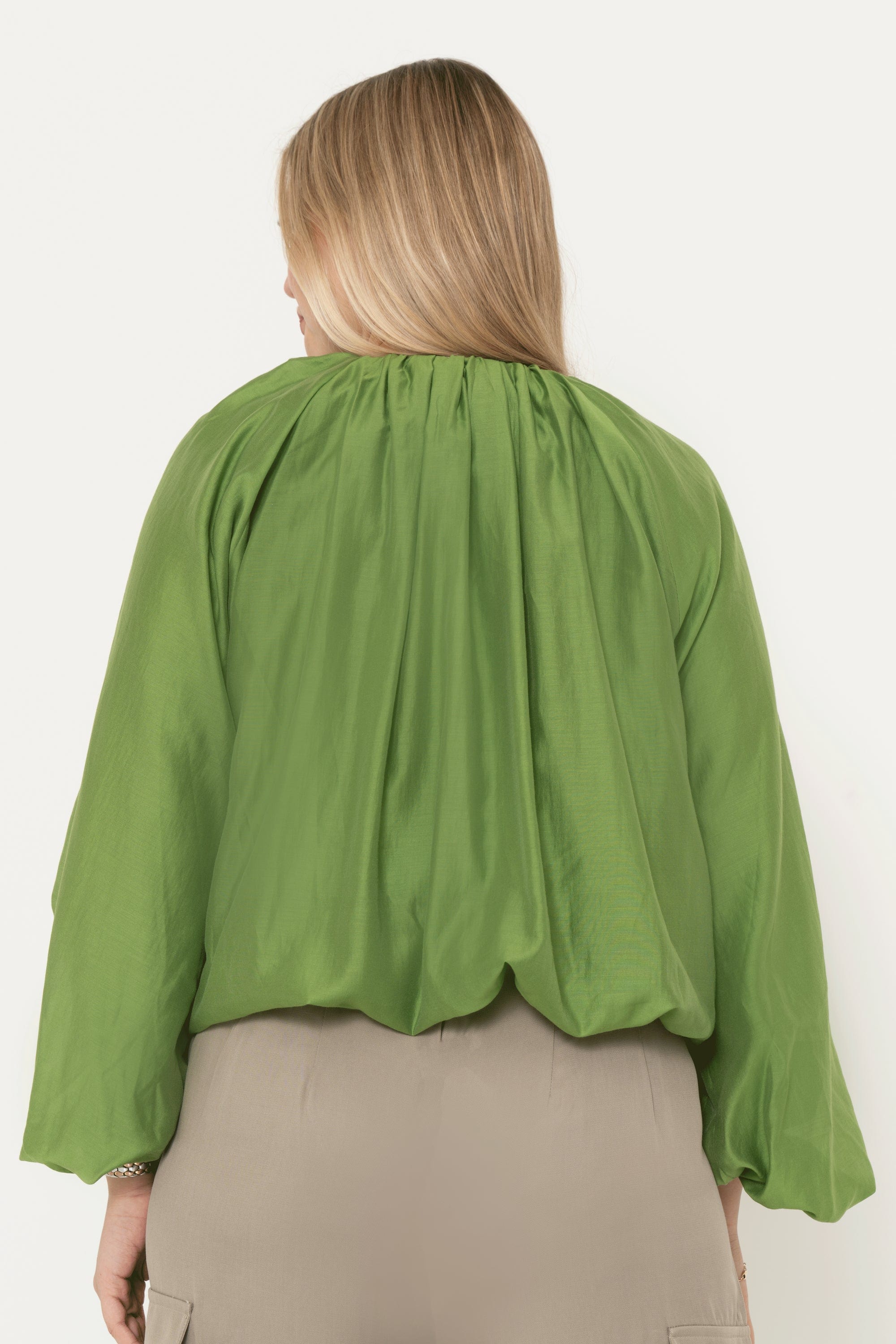 Solid Ruffled Long Sleeve Blouse - Image 4