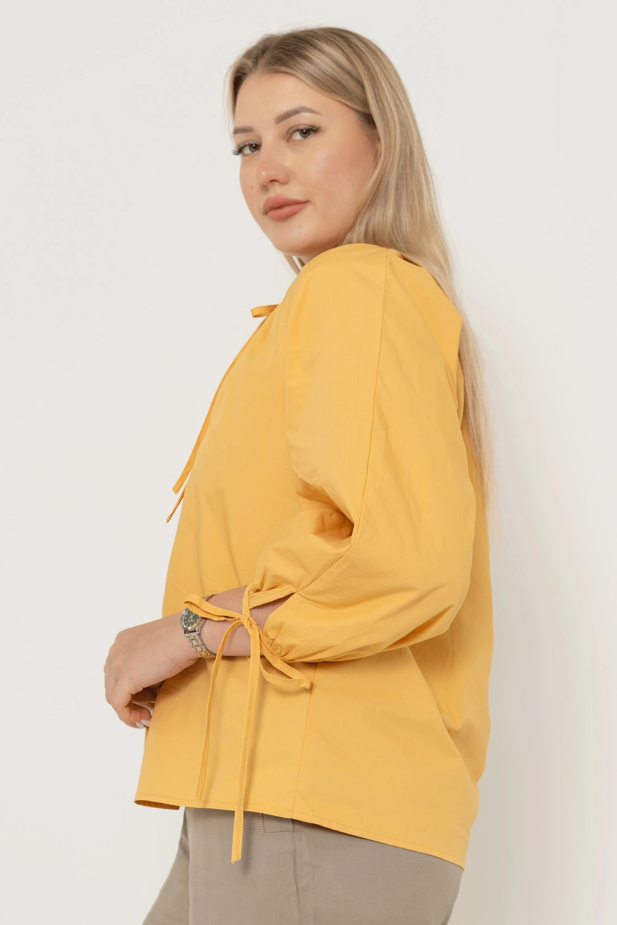 Solid Color Blouse With Heart-Shaped Buttons, Long Sleeves - Image 3