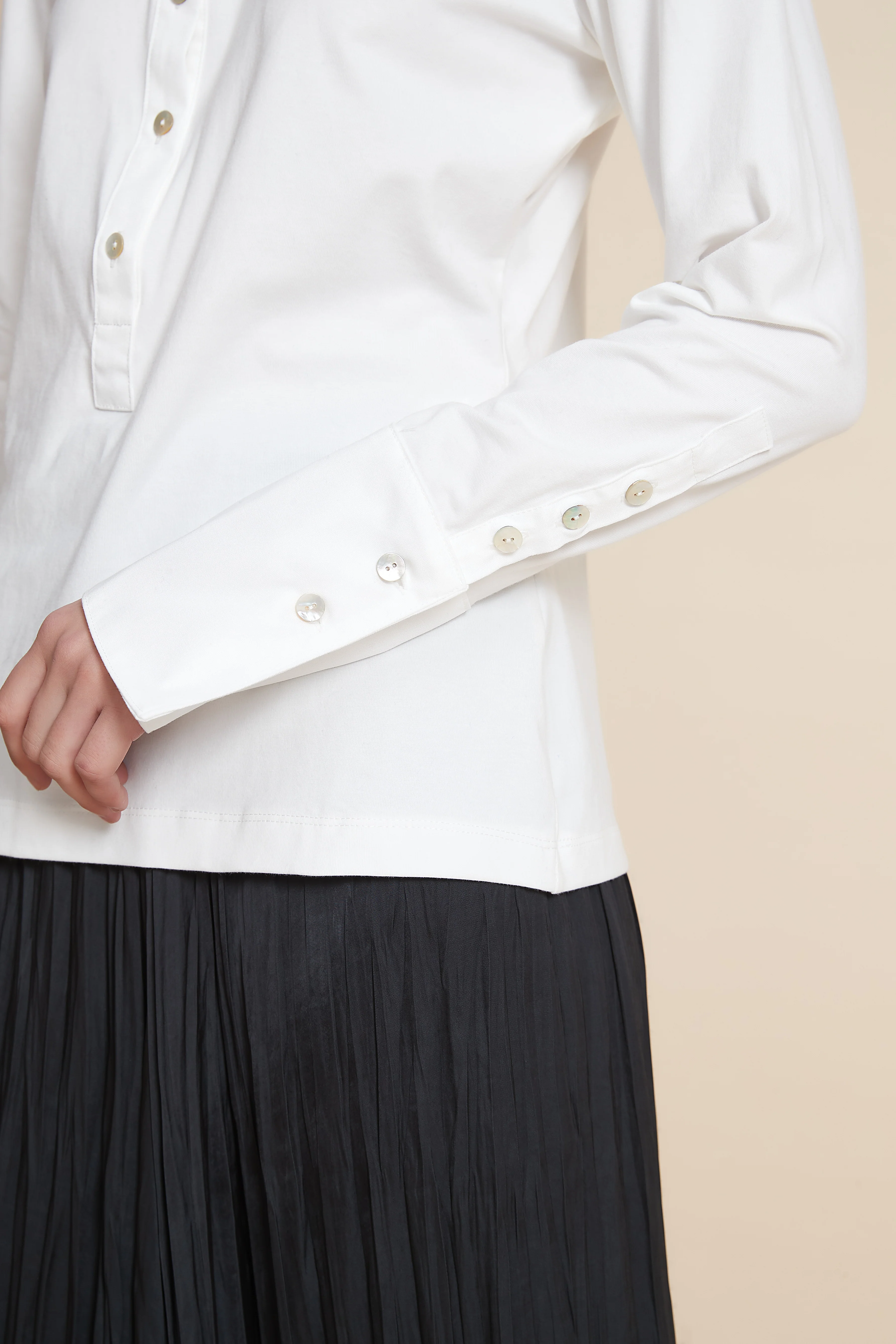 Long-sleeve blouse with a collar - Image 4